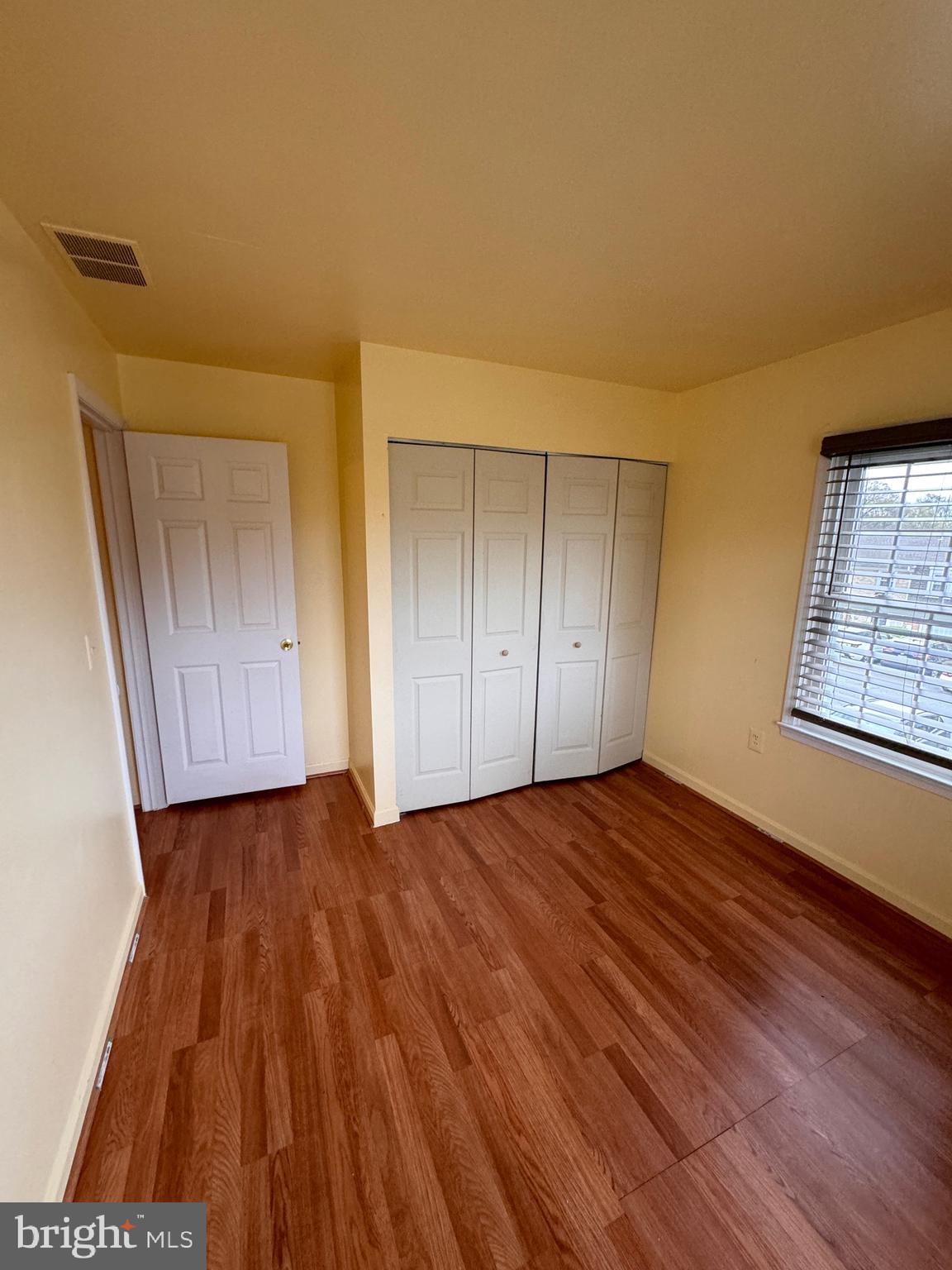 Real estate listing preview #23