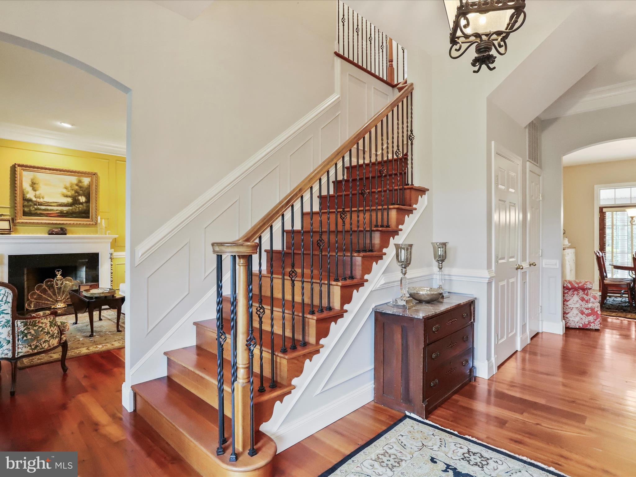 Real estate listing preview #14