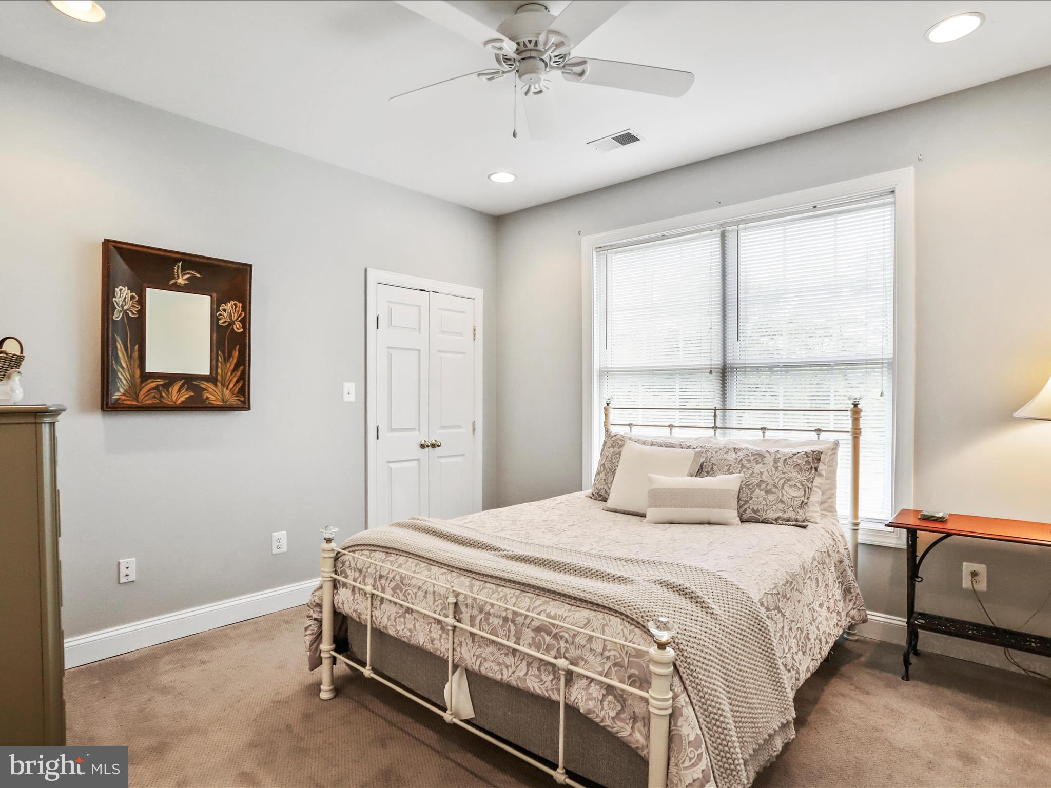 Real estate listing preview #38