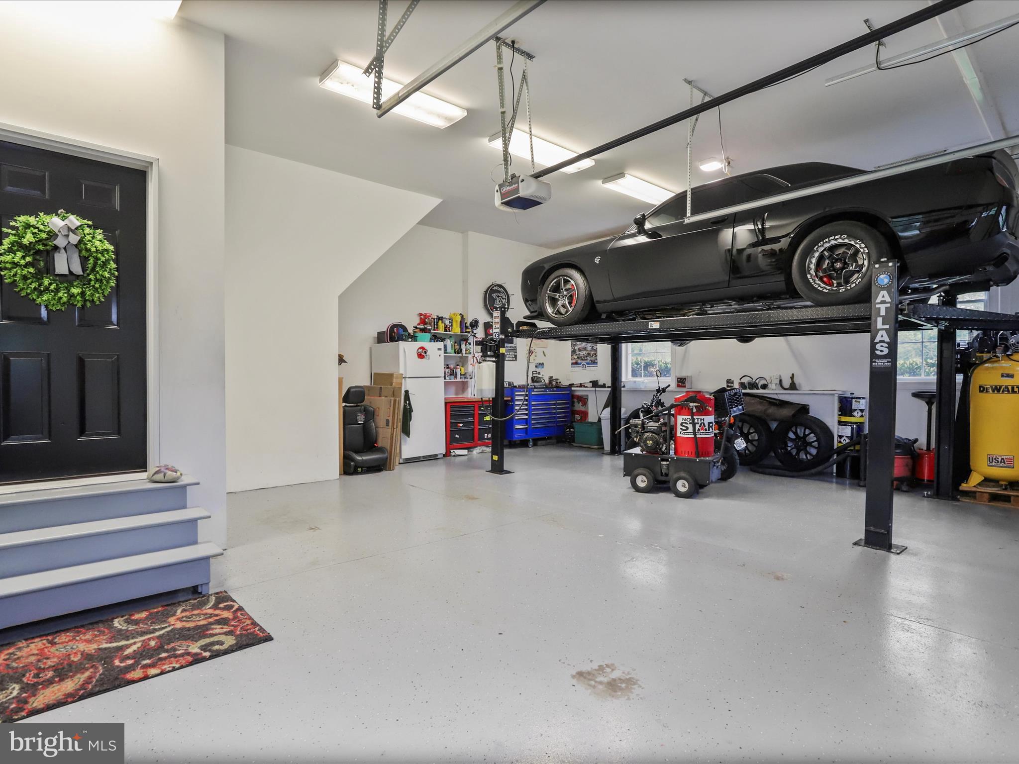 Real estate listing preview #25