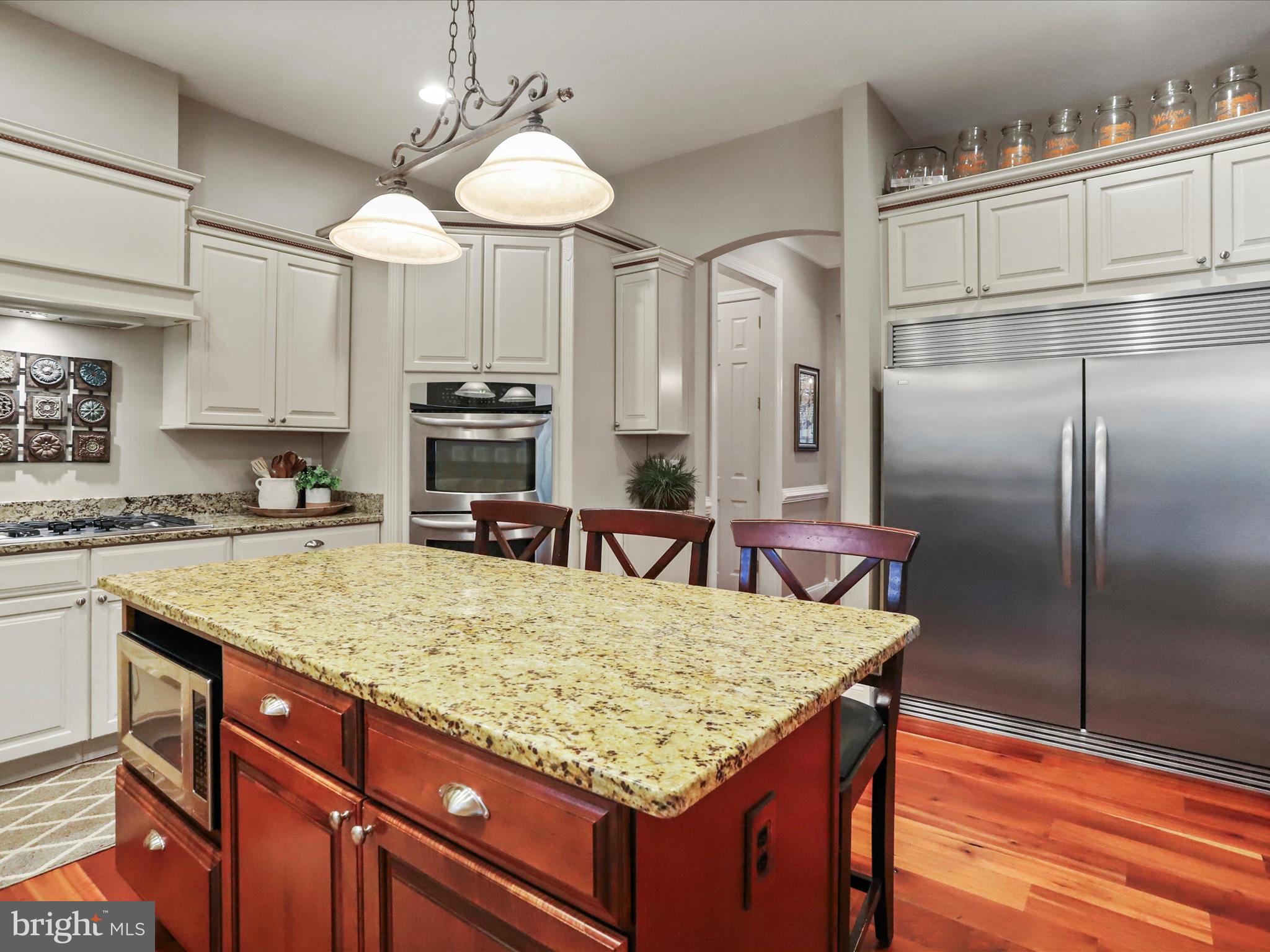 Real estate listing preview #12