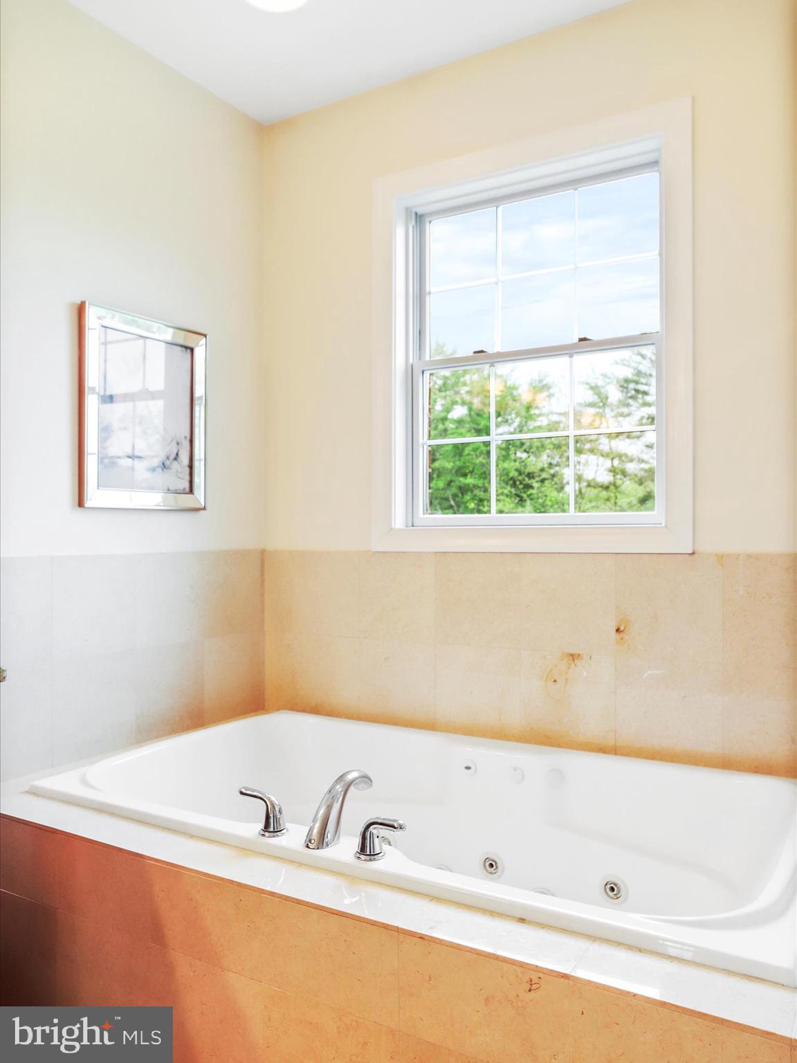 Real estate listing preview #36