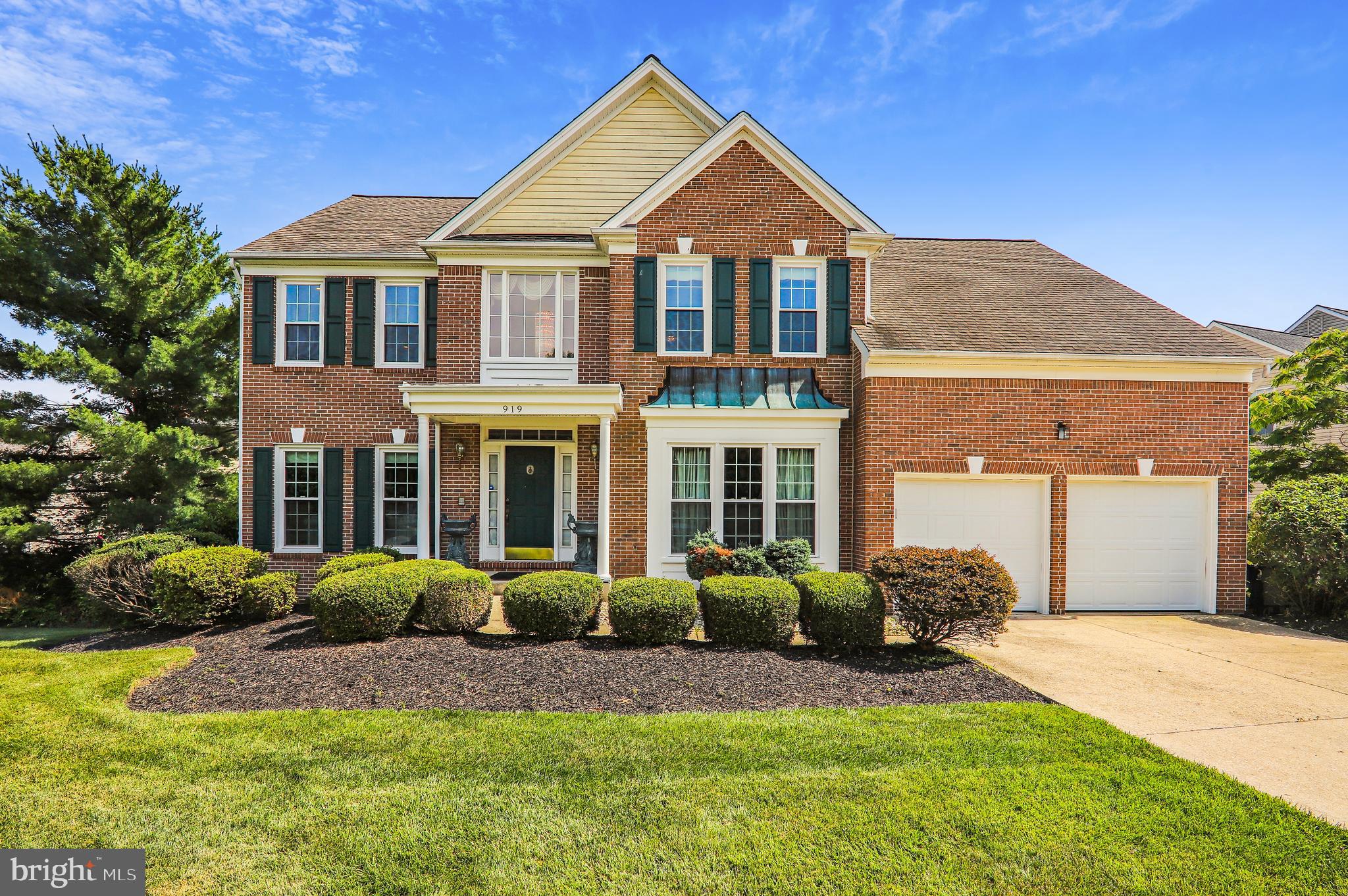 Real estate listing preview #1