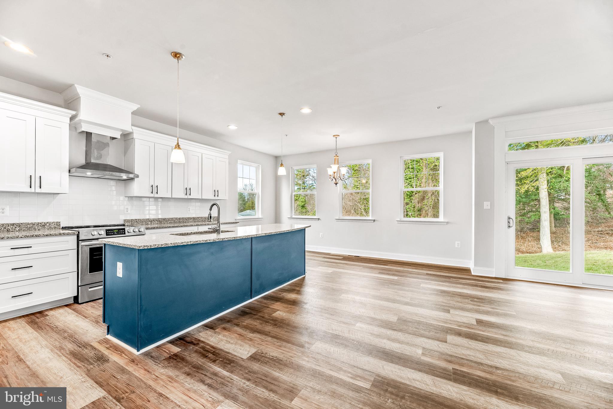 Real estate listing preview #7