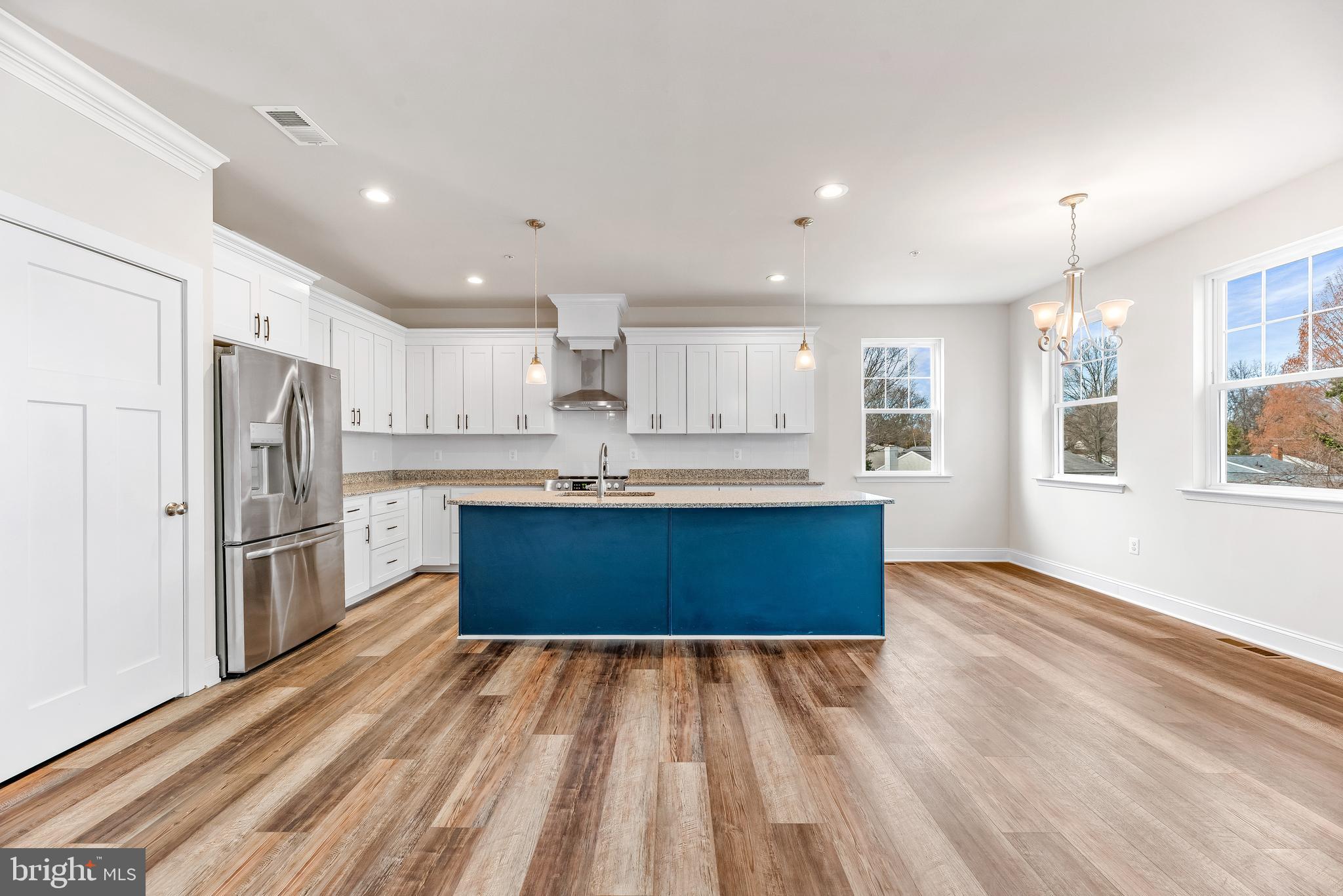 Real estate listing preview #9