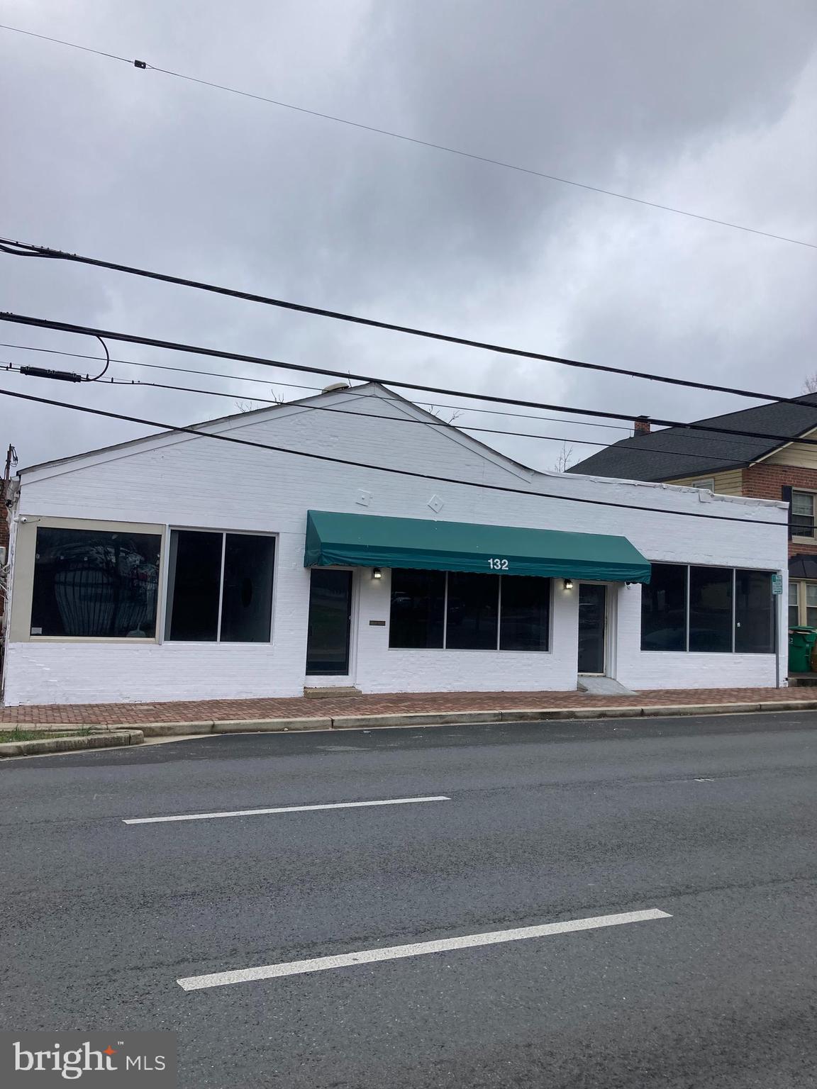 Real estate listing preview #1