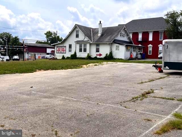 Real estate listing preview #4