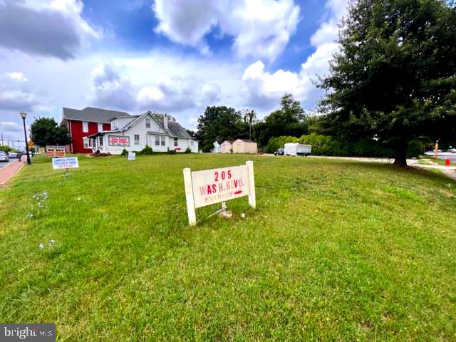 Real estate listing preview #3