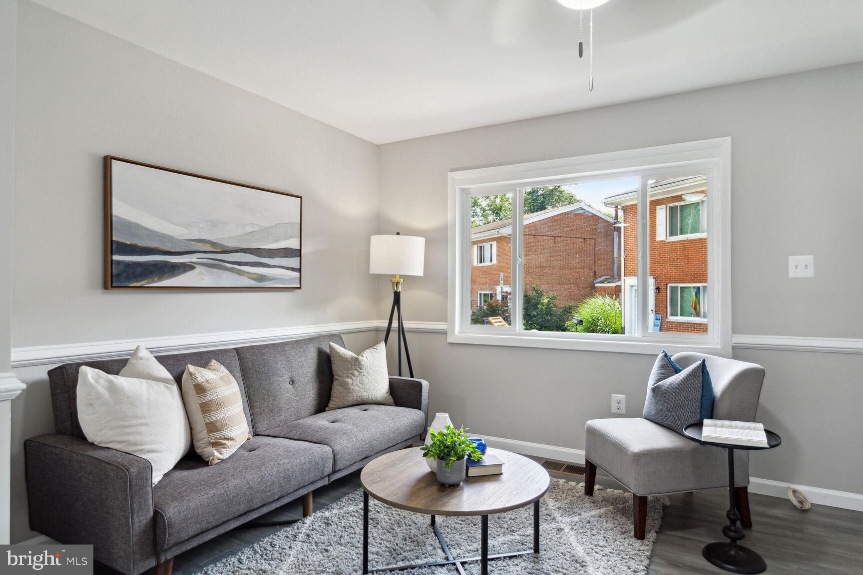 Real estate listing preview #2