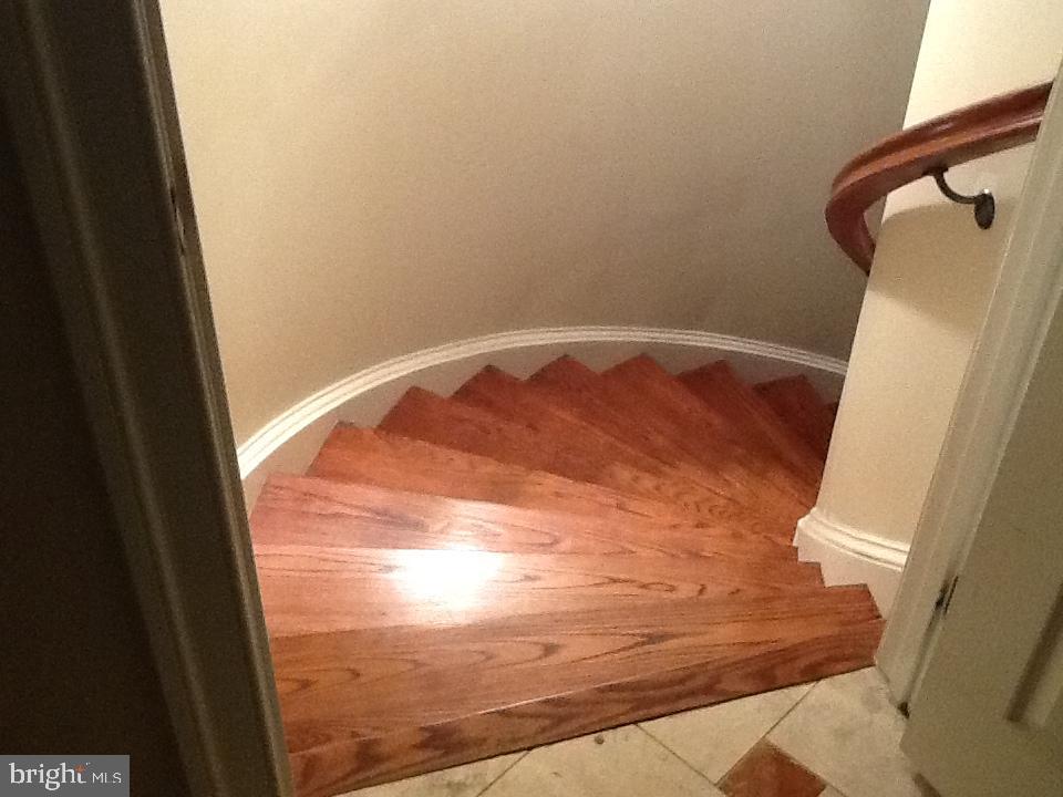 Real estate listing preview #40