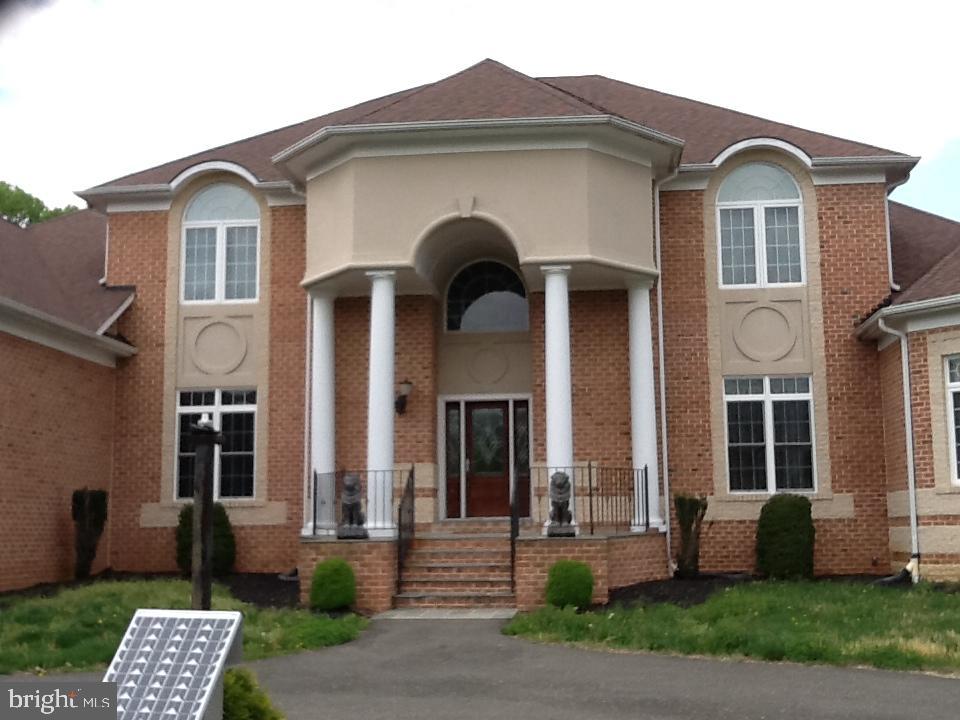 Real estate listing preview #1