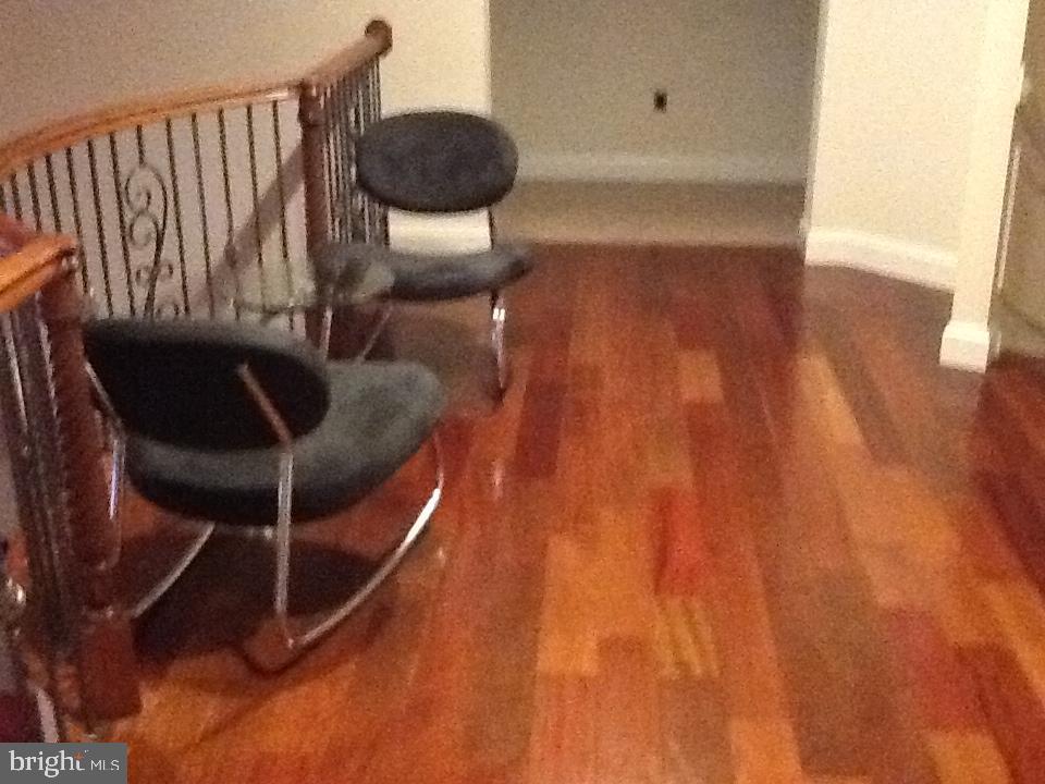 Real estate listing preview #29