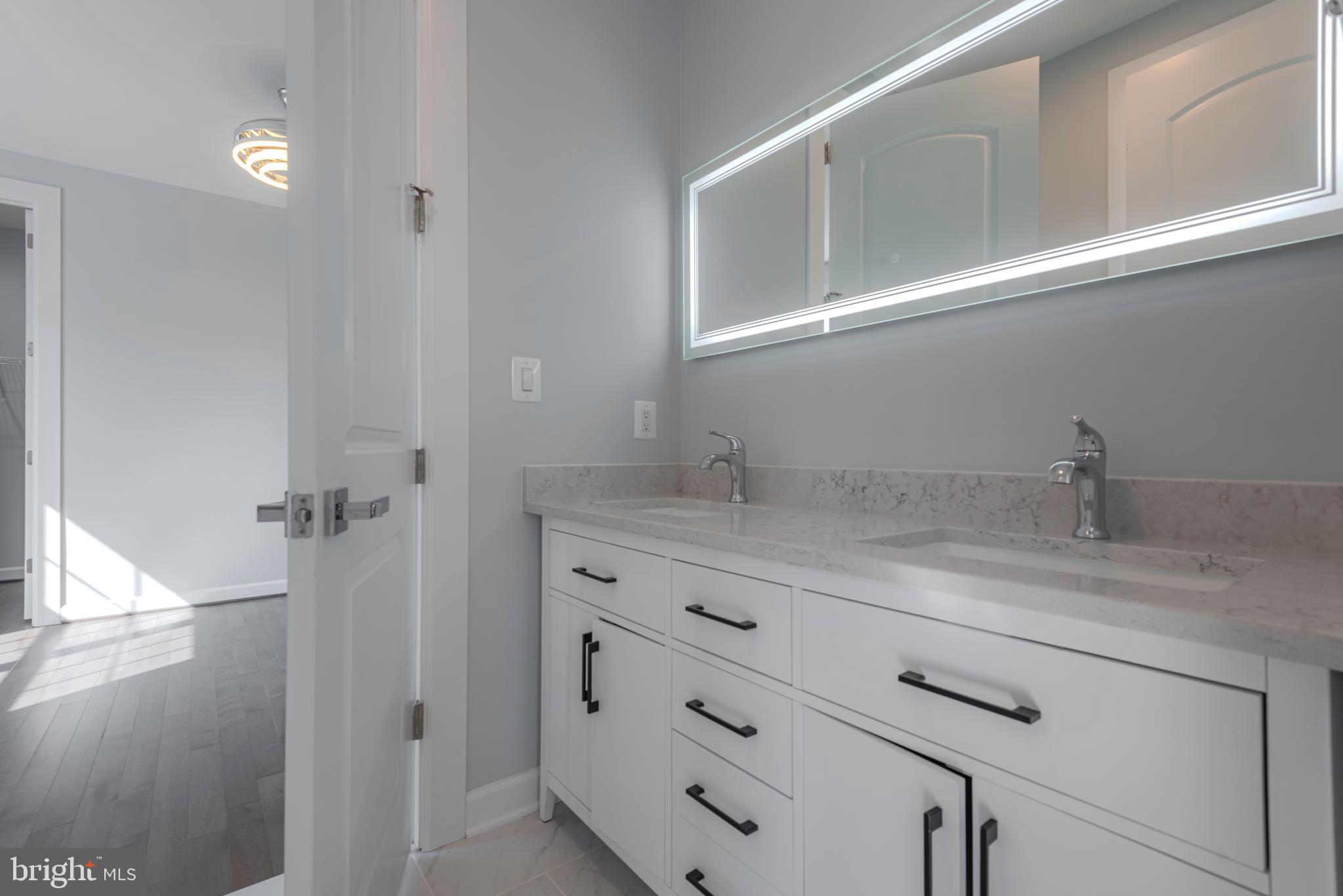 Real estate listing preview #48