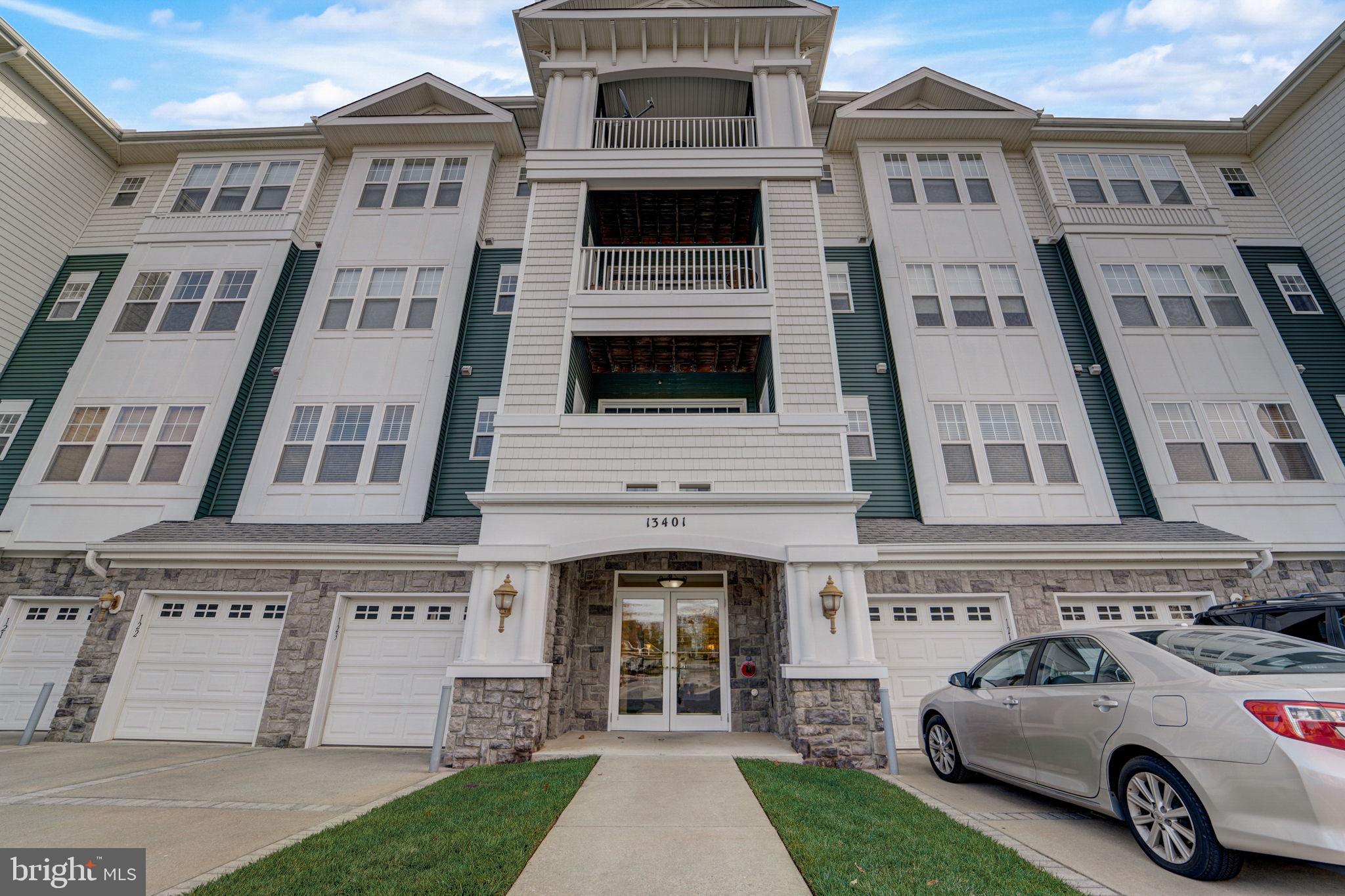 Real estate listing preview #1