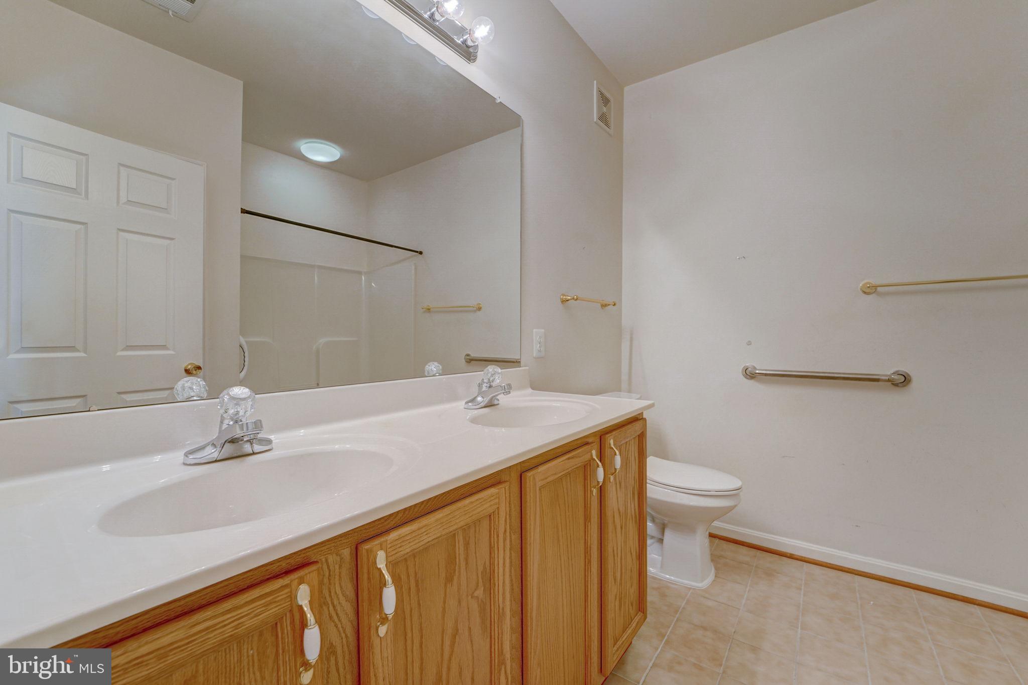 Real estate listing preview #25