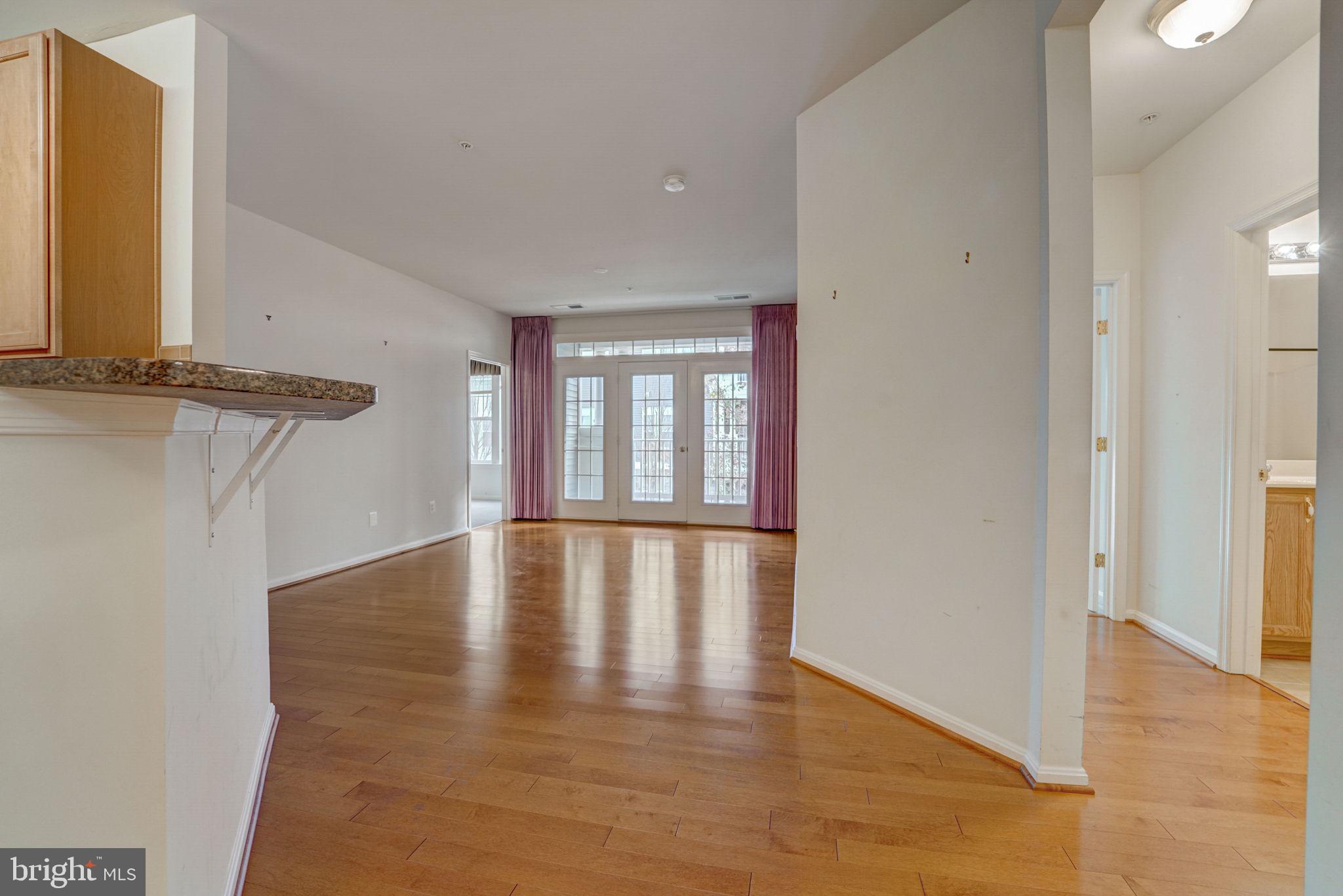 Real estate listing preview #16