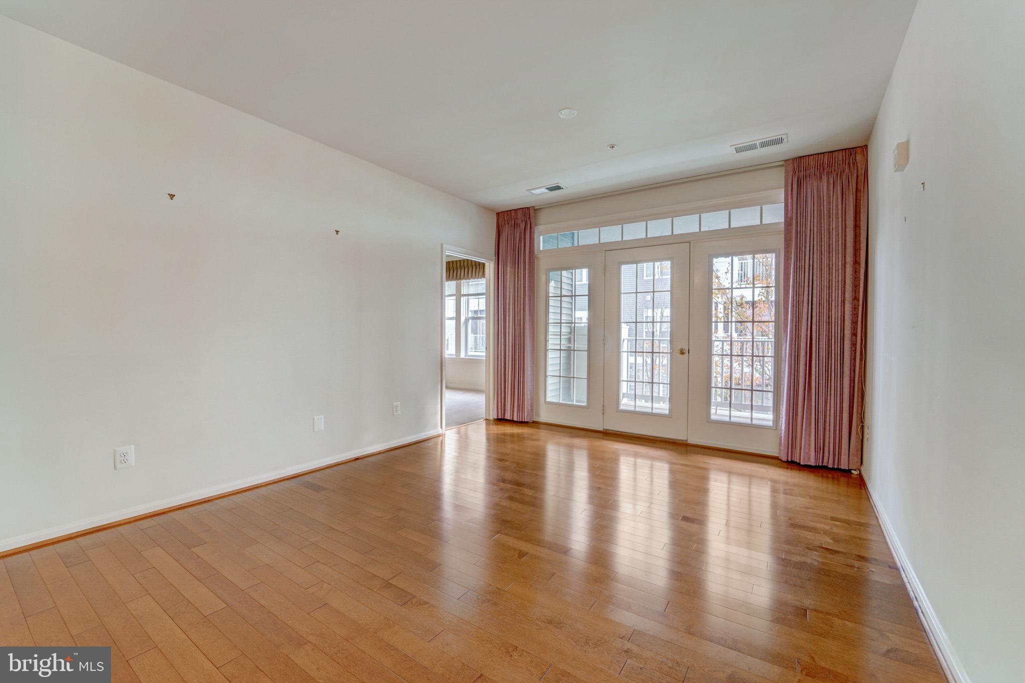 Real estate listing preview #15