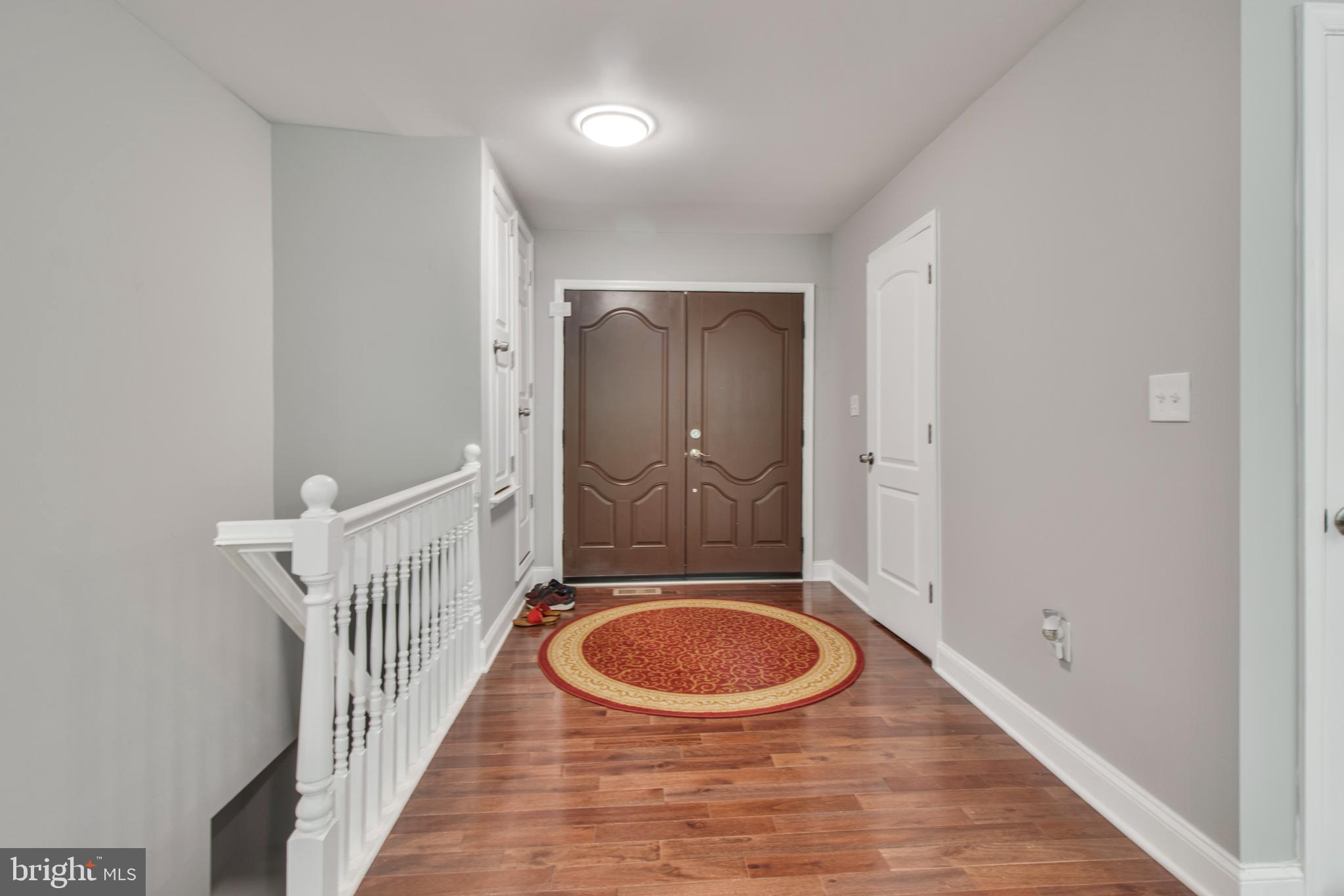 Real estate listing preview #2