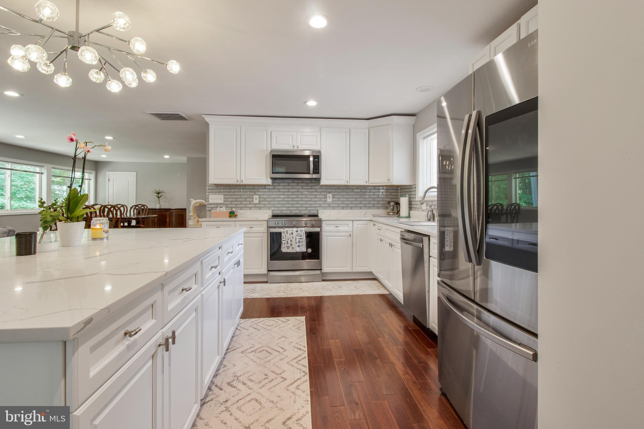 Real estate listing preview #9