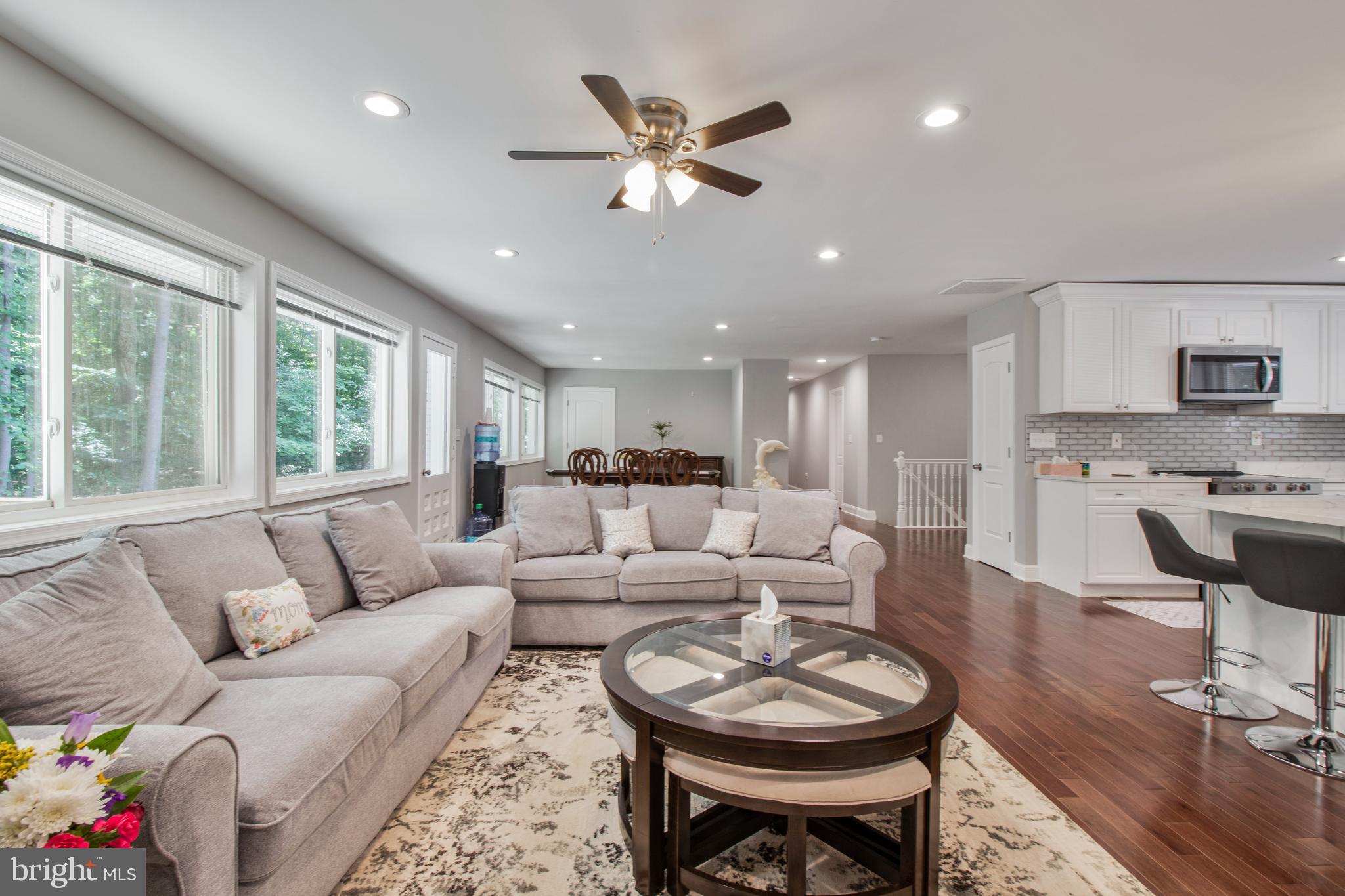 Real estate listing preview #3