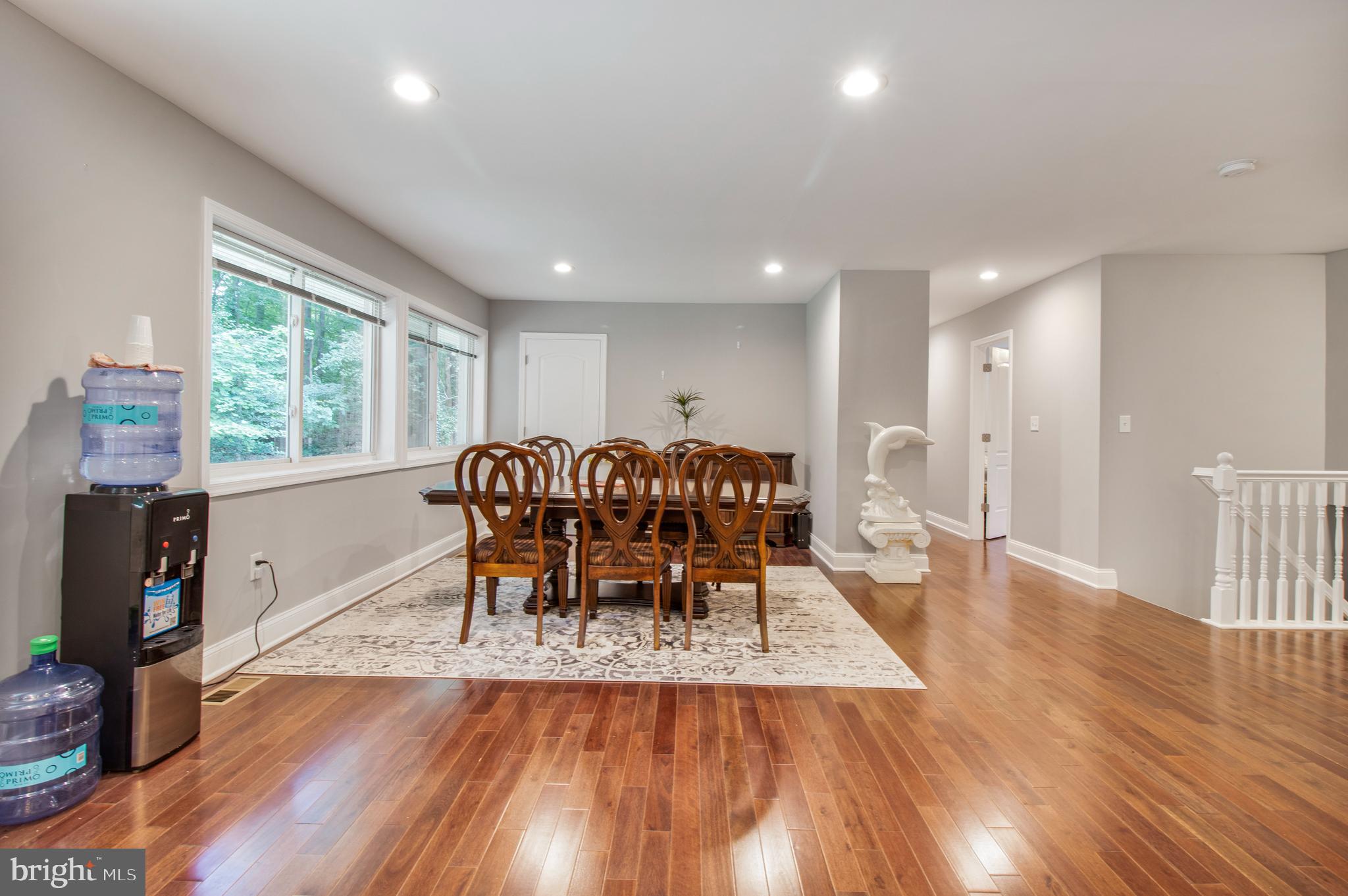 Real estate listing preview #6