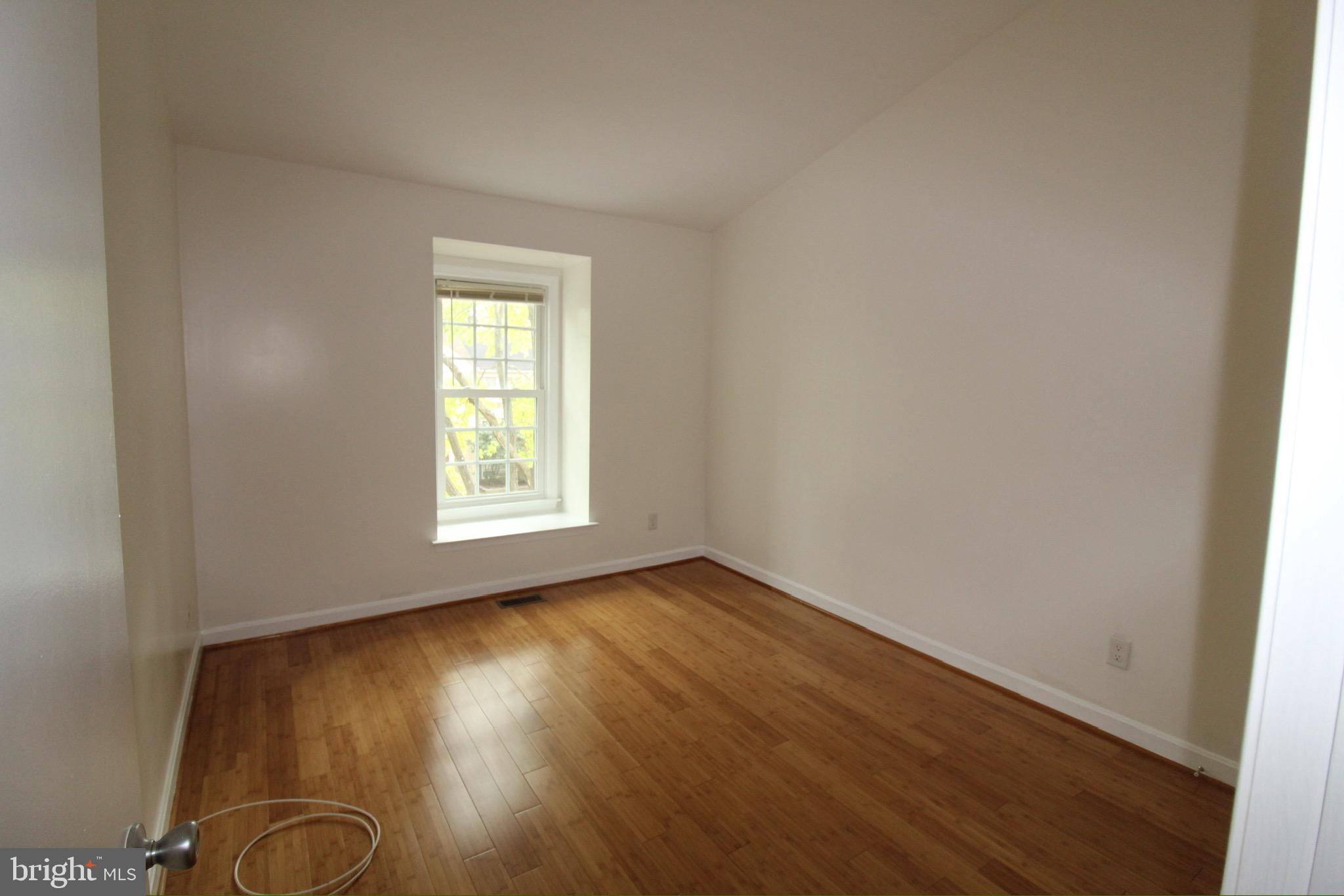 Real estate listing preview #22