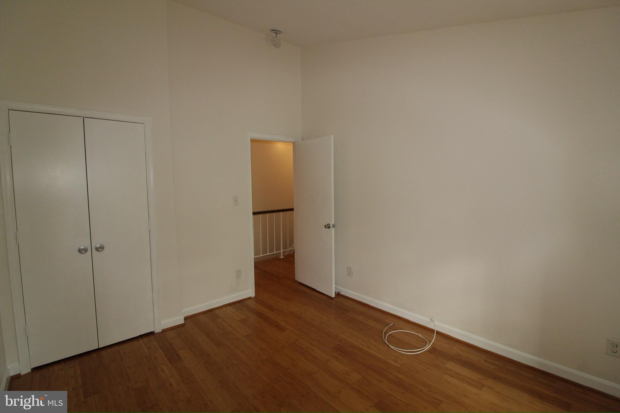 Real estate listing preview #24