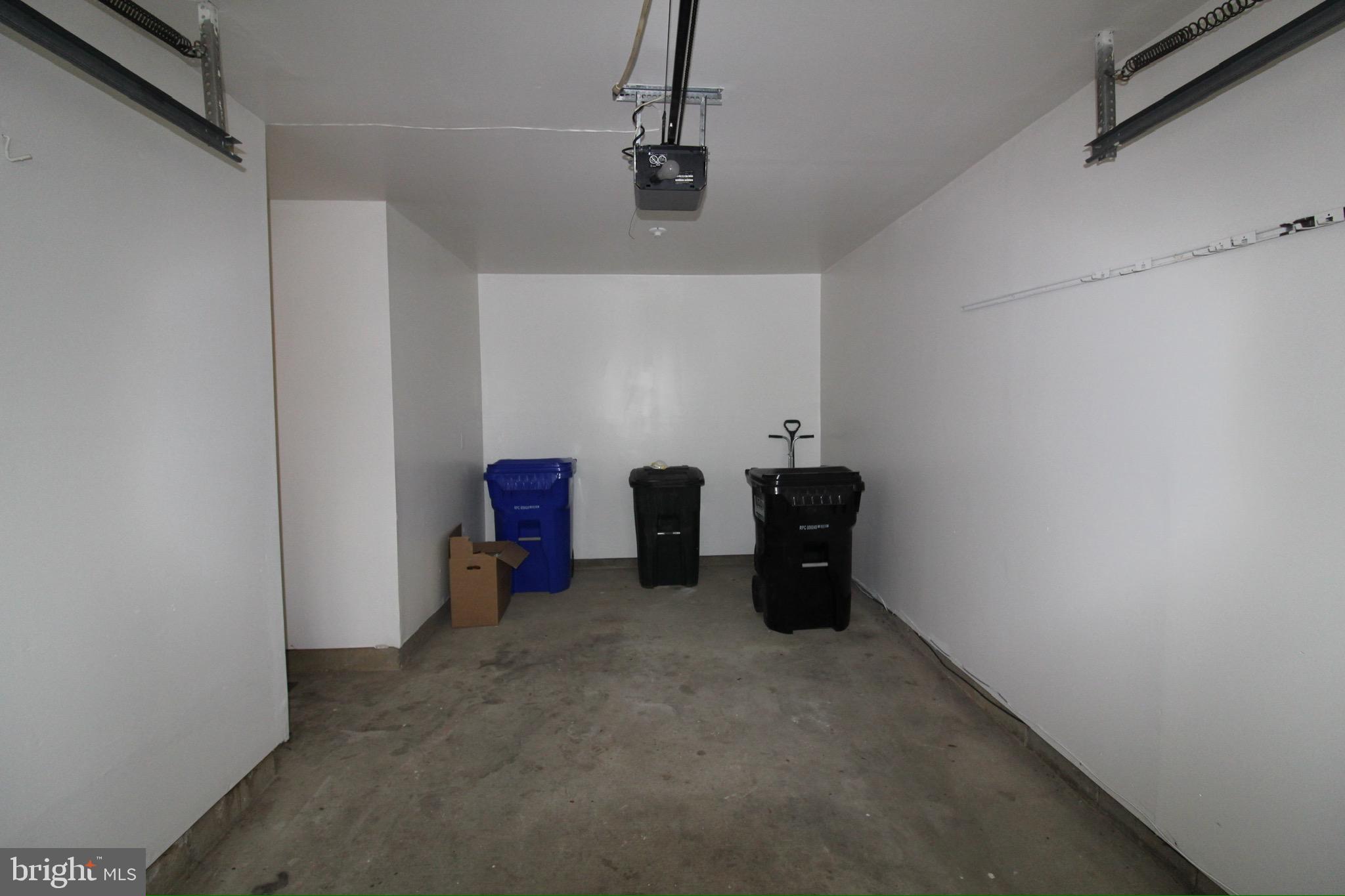 Real estate listing preview #38