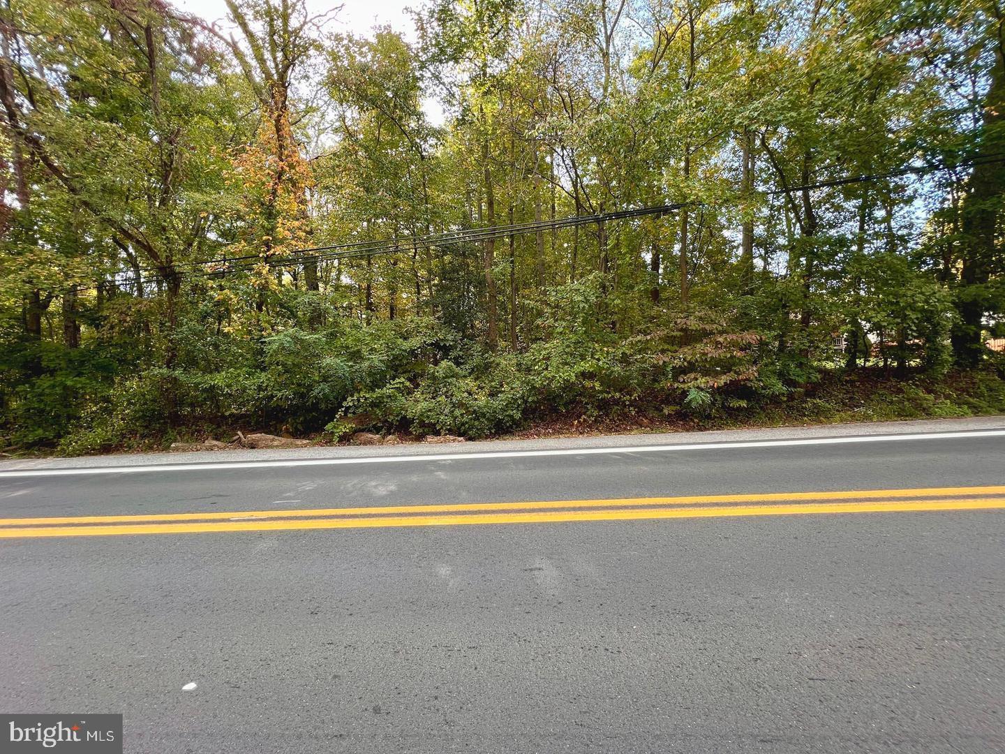 Real estate listing preview #2