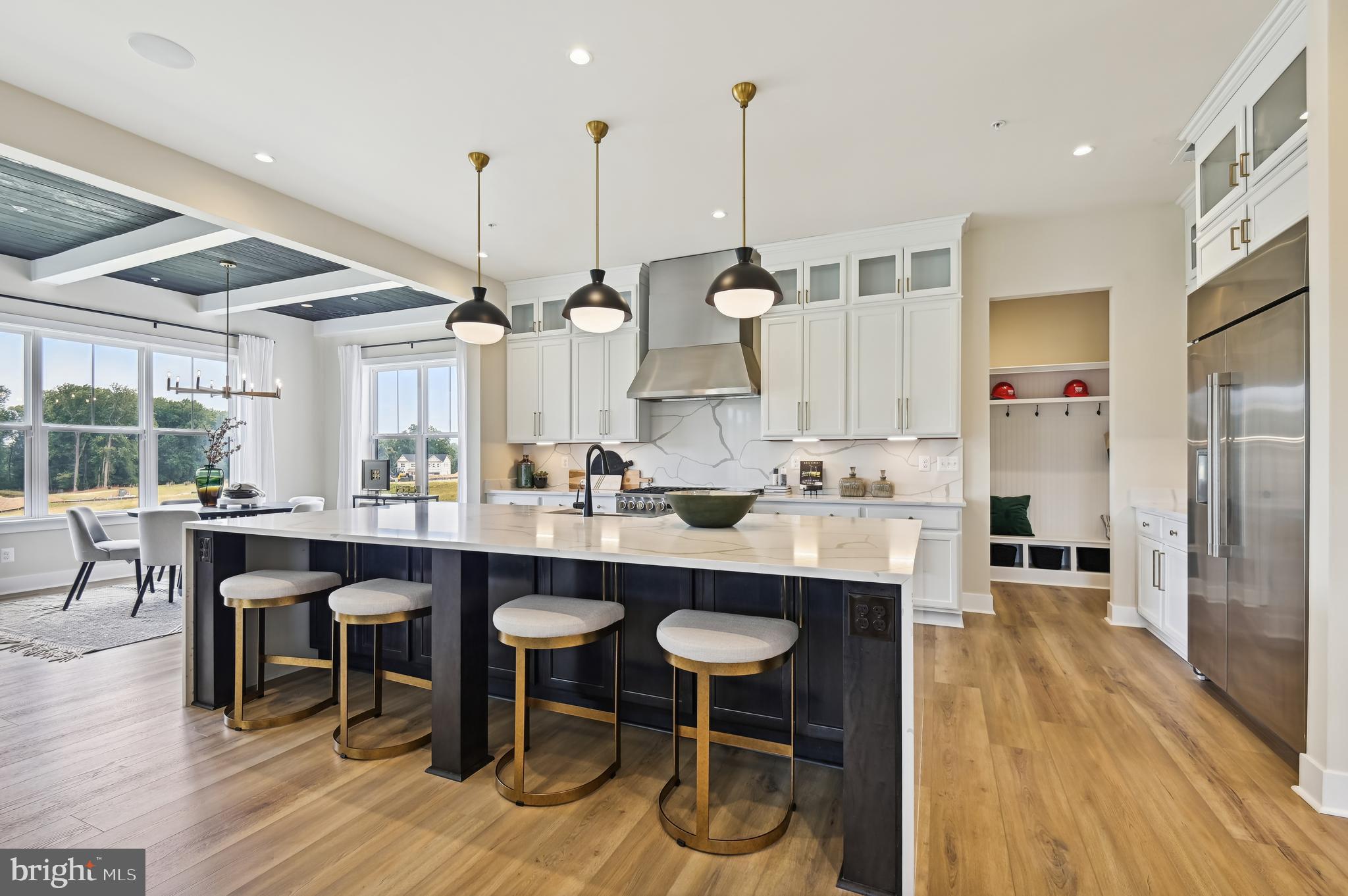 Real estate listing preview #8