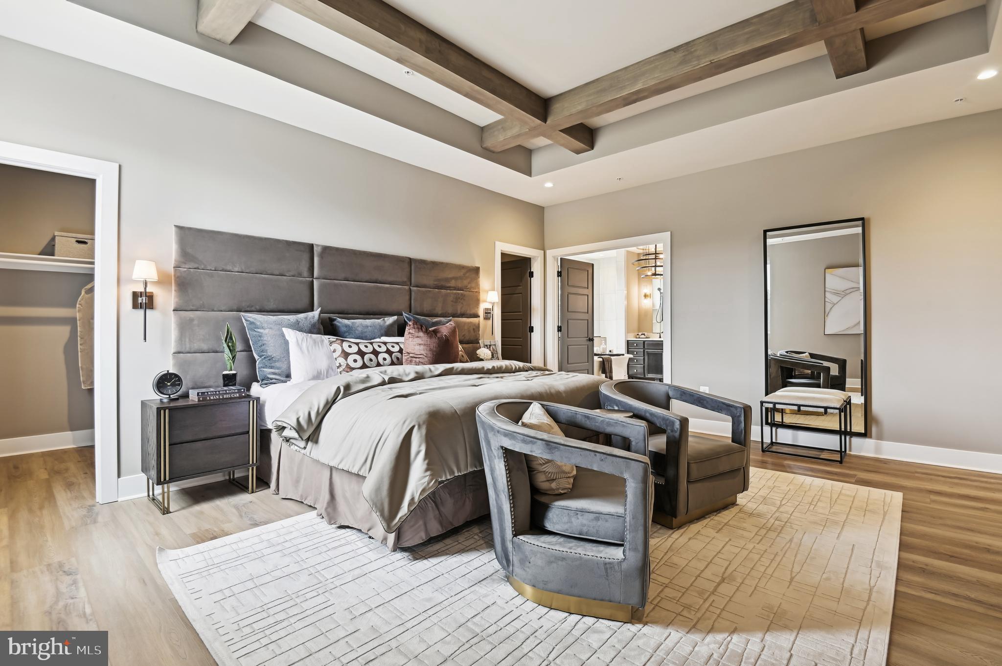 Real estate listing preview #34