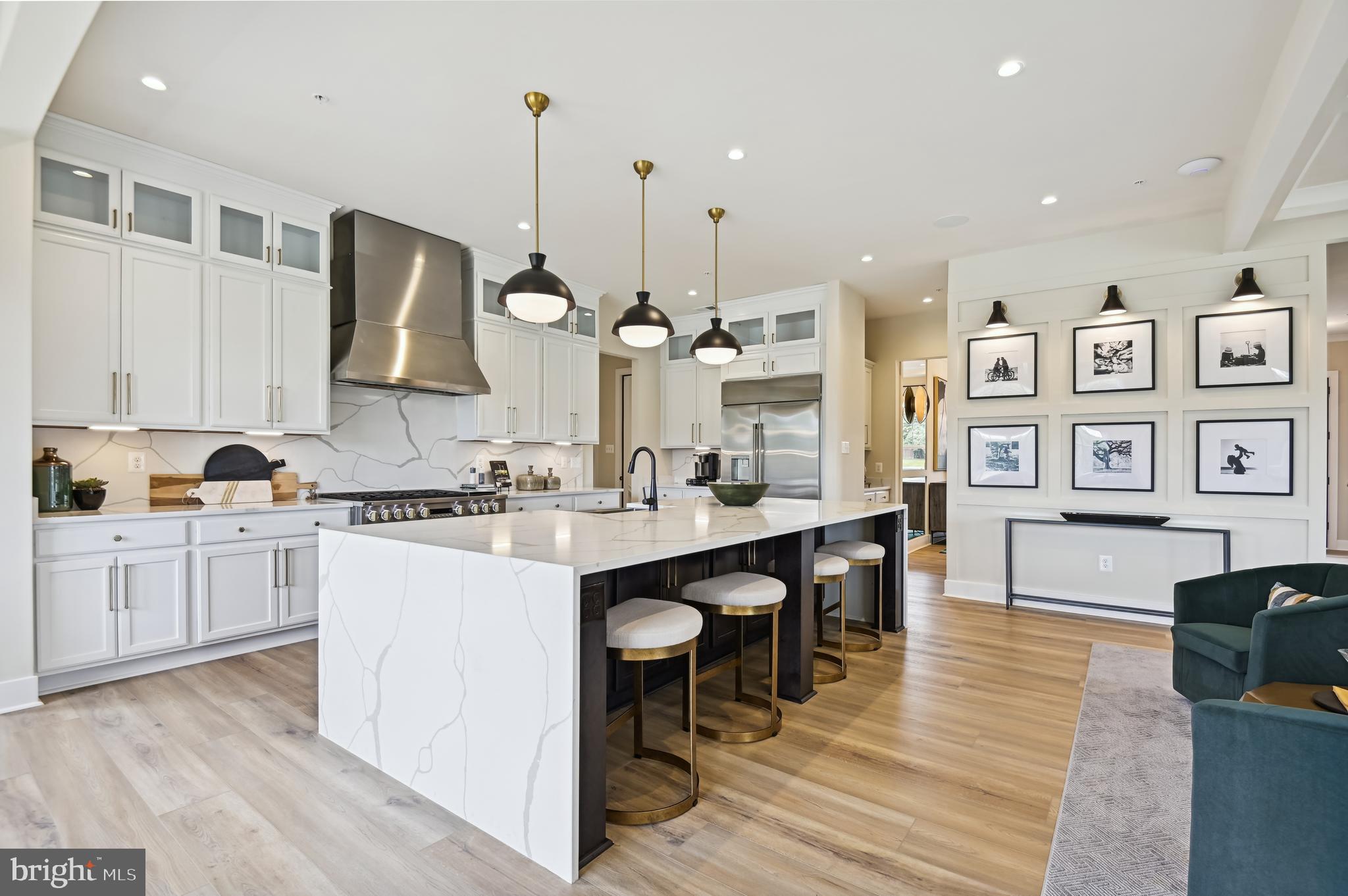 Real estate listing preview #9