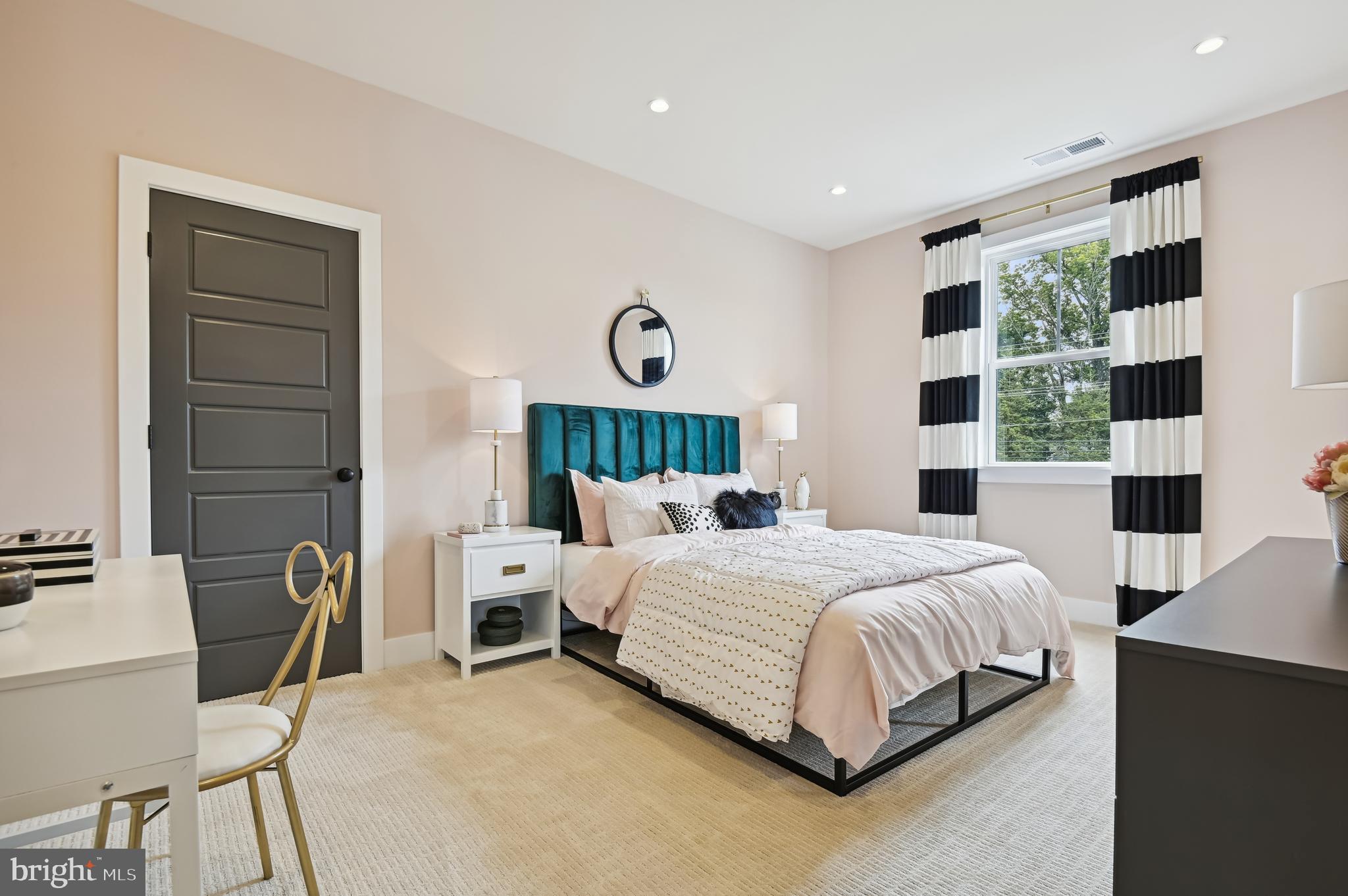 Real estate listing preview #23