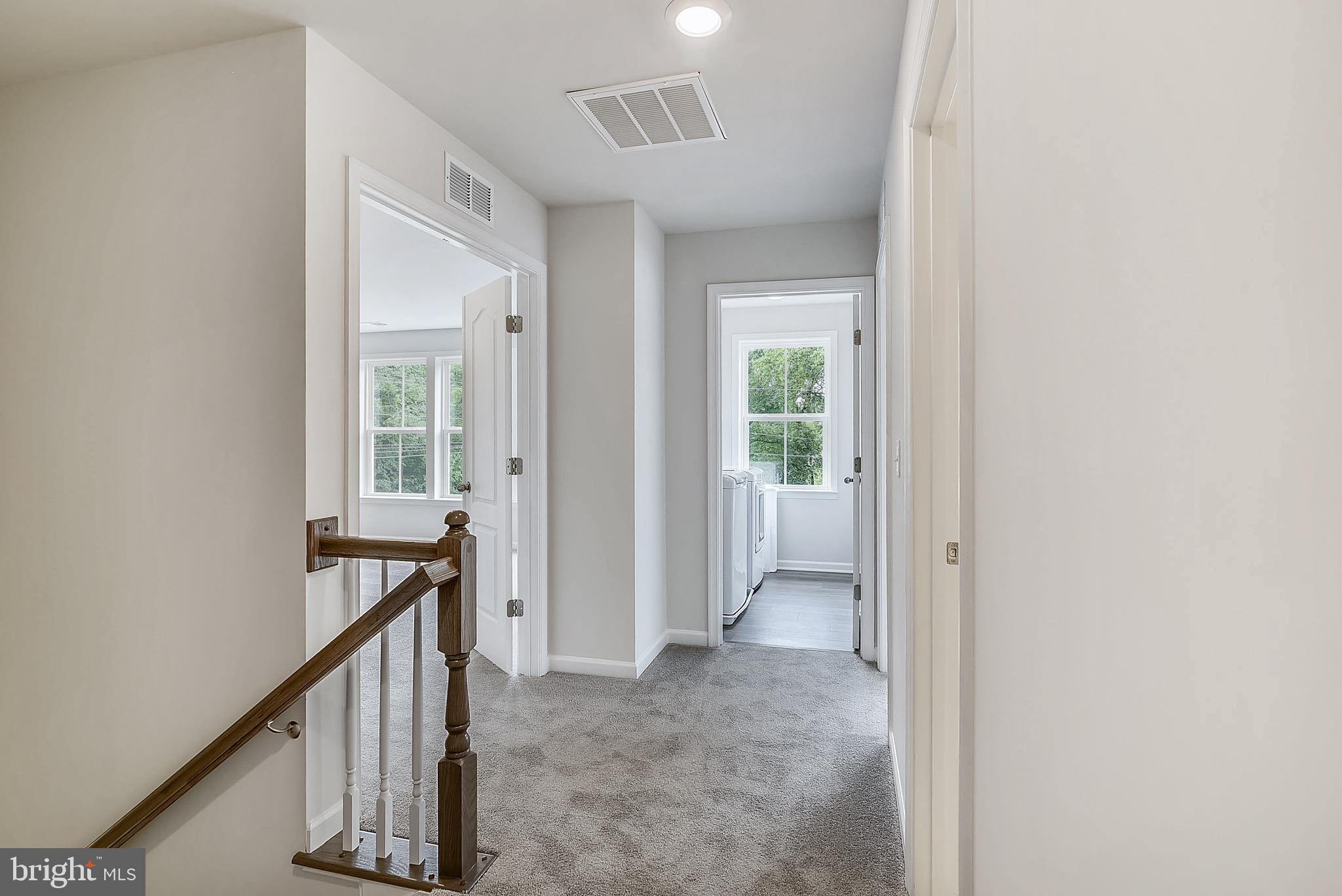 Real estate listing preview #9