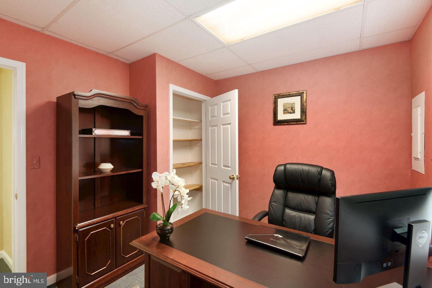 Real estate listing preview #22