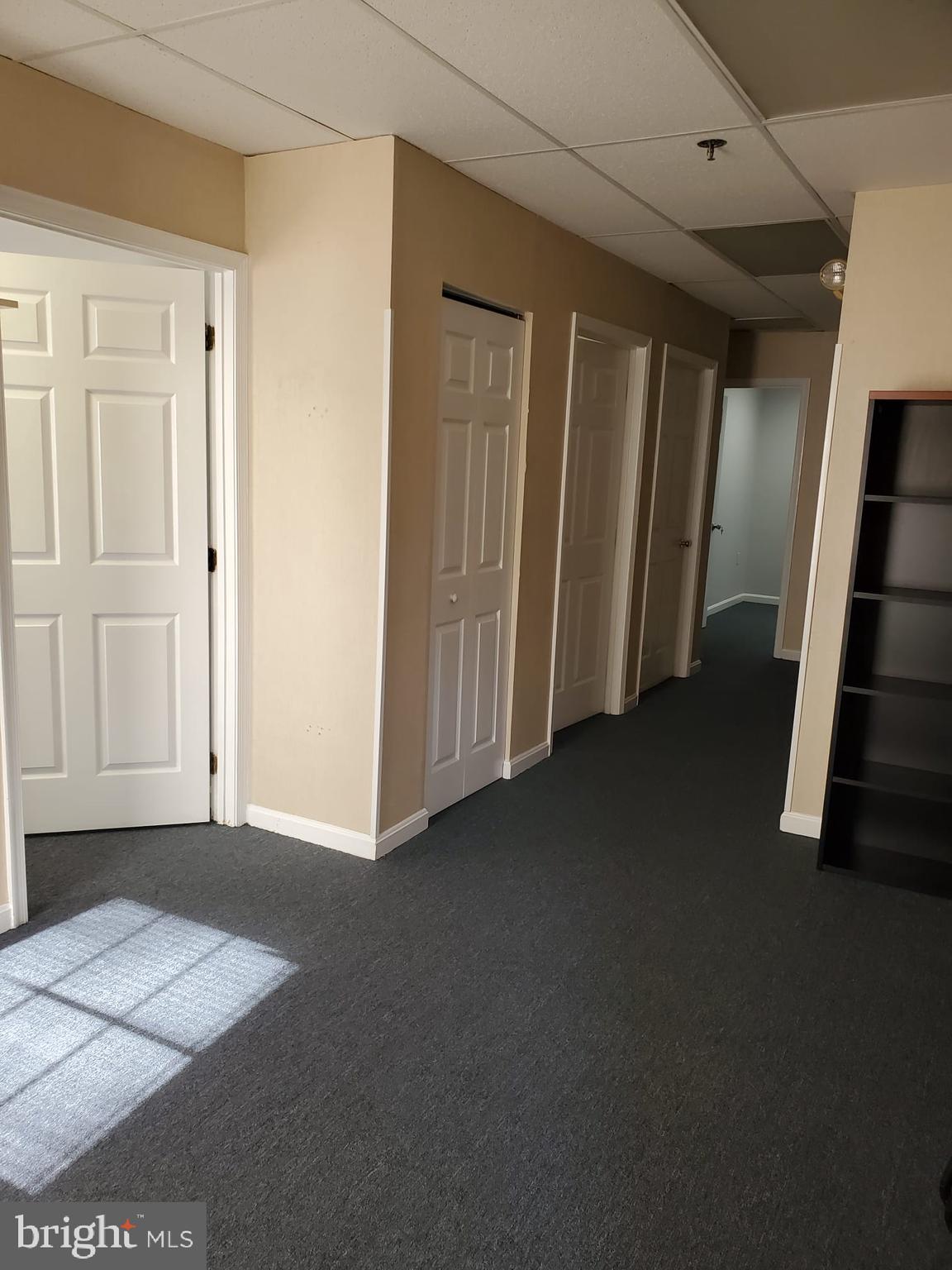 Real estate listing preview #8