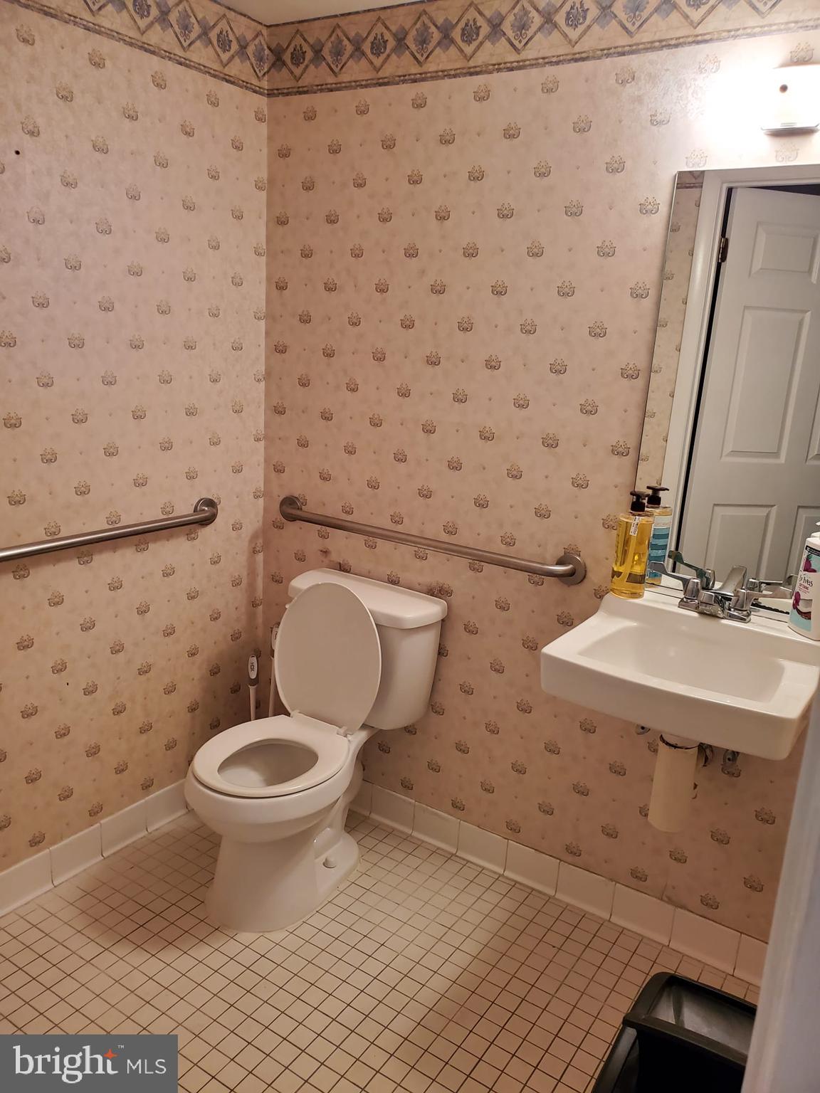 Real estate listing preview #25