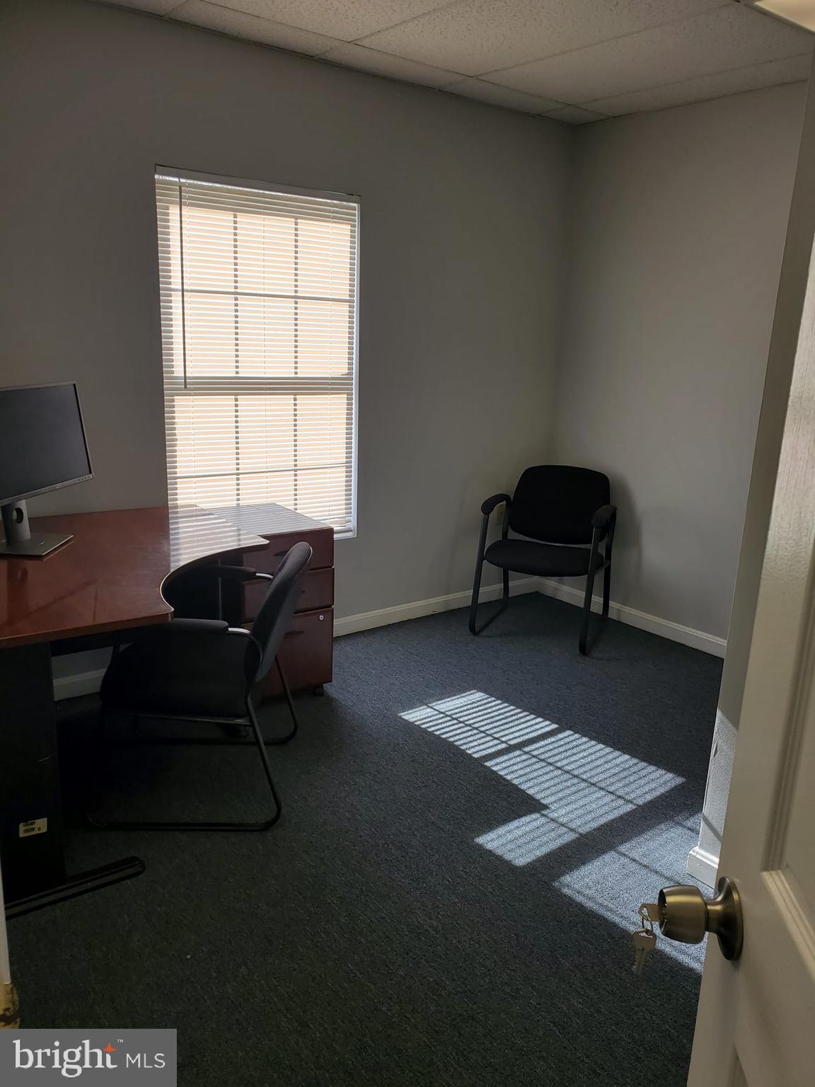 Real estate listing preview #12