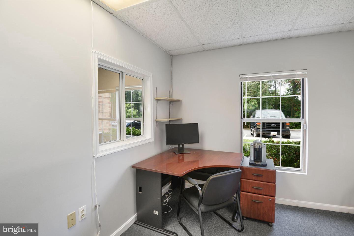 Real estate listing preview #13