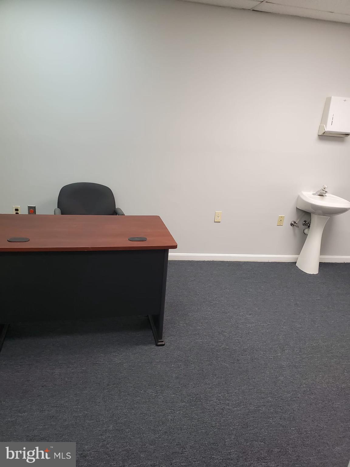 Real estate listing preview #17