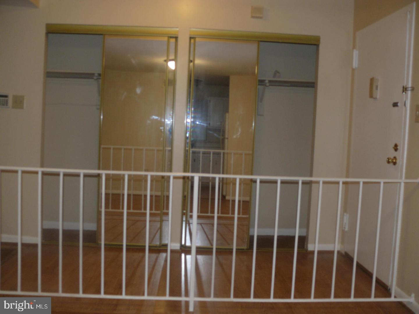 Real estate listing preview #4