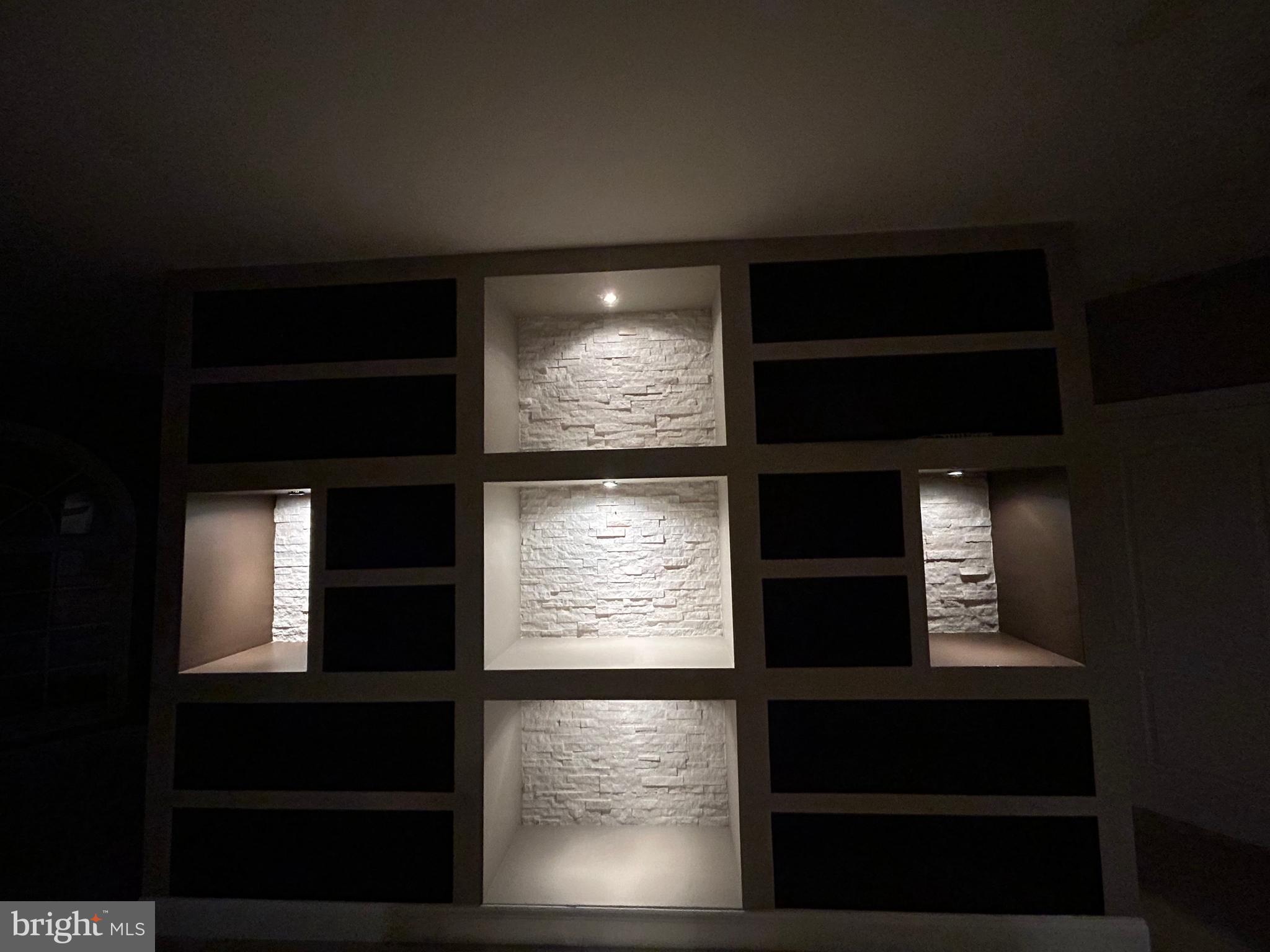 Real estate listing preview #45