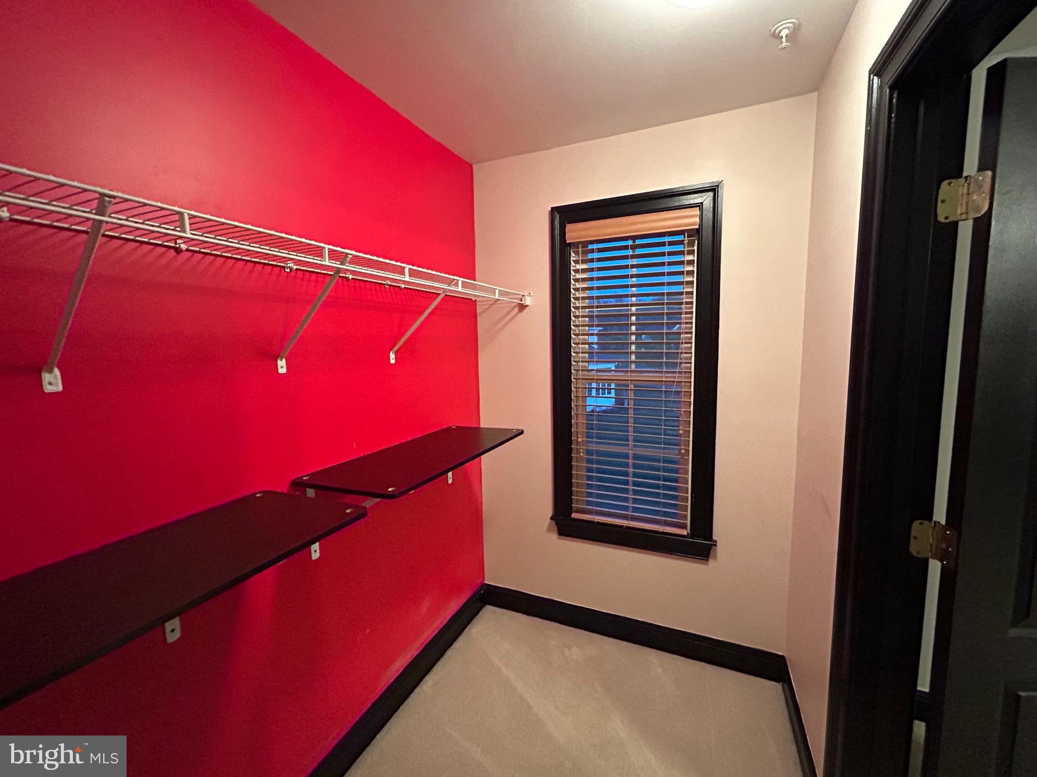 Real estate listing preview #11