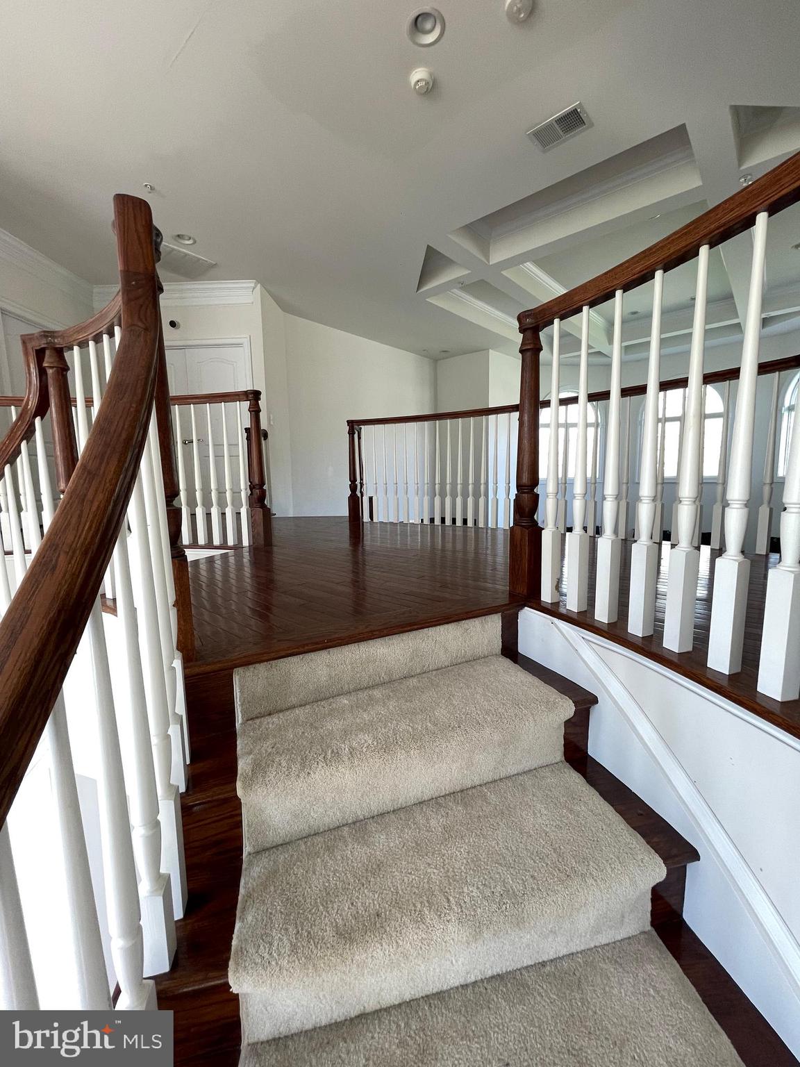 Real estate listing preview #37