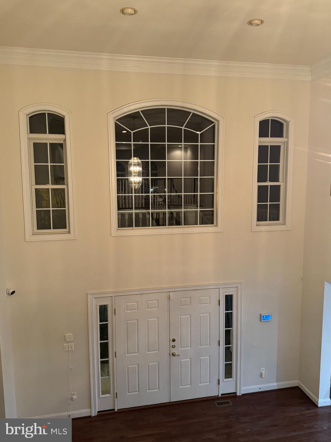 Real estate listing preview #5