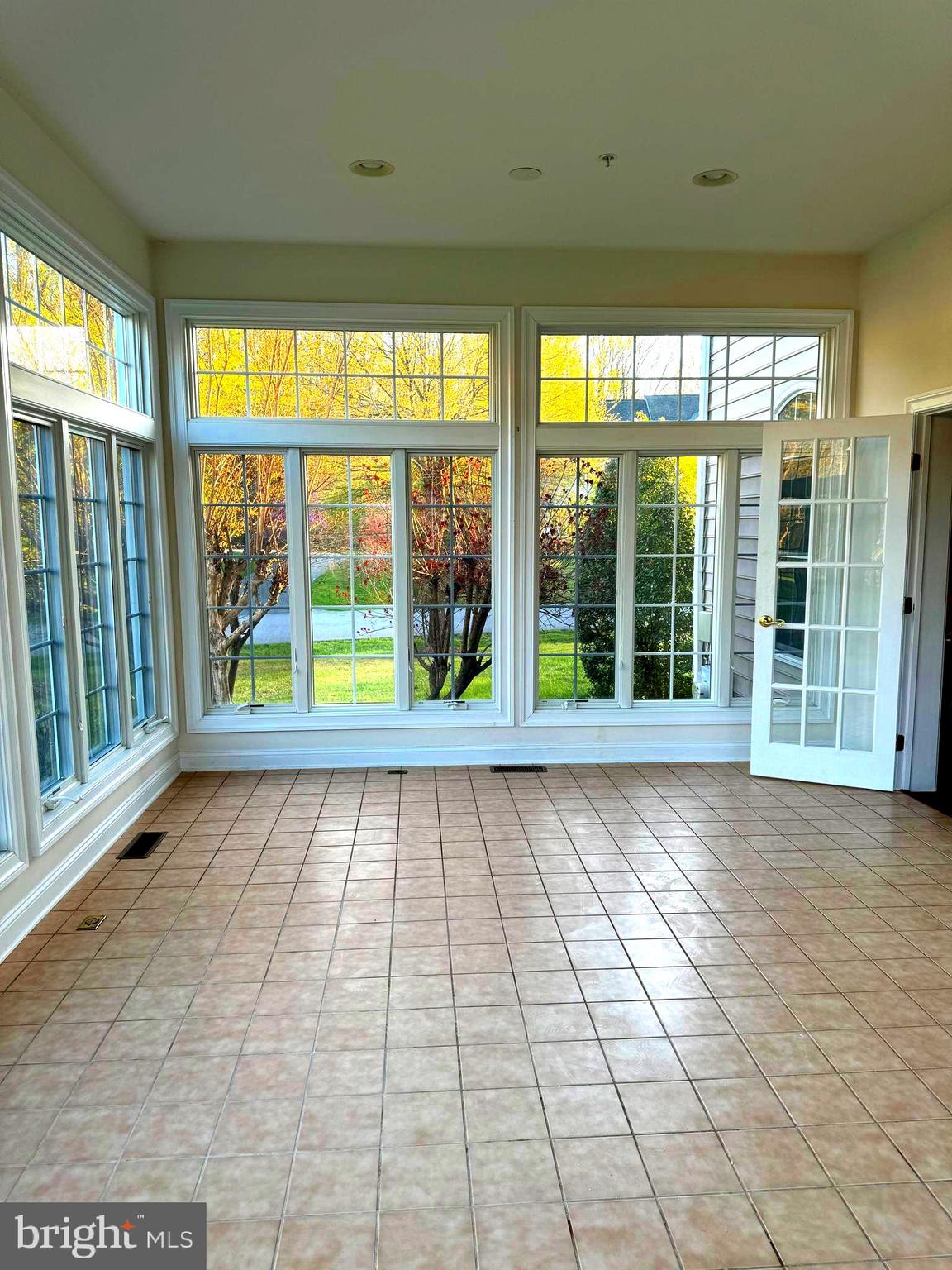 Real estate listing preview #15