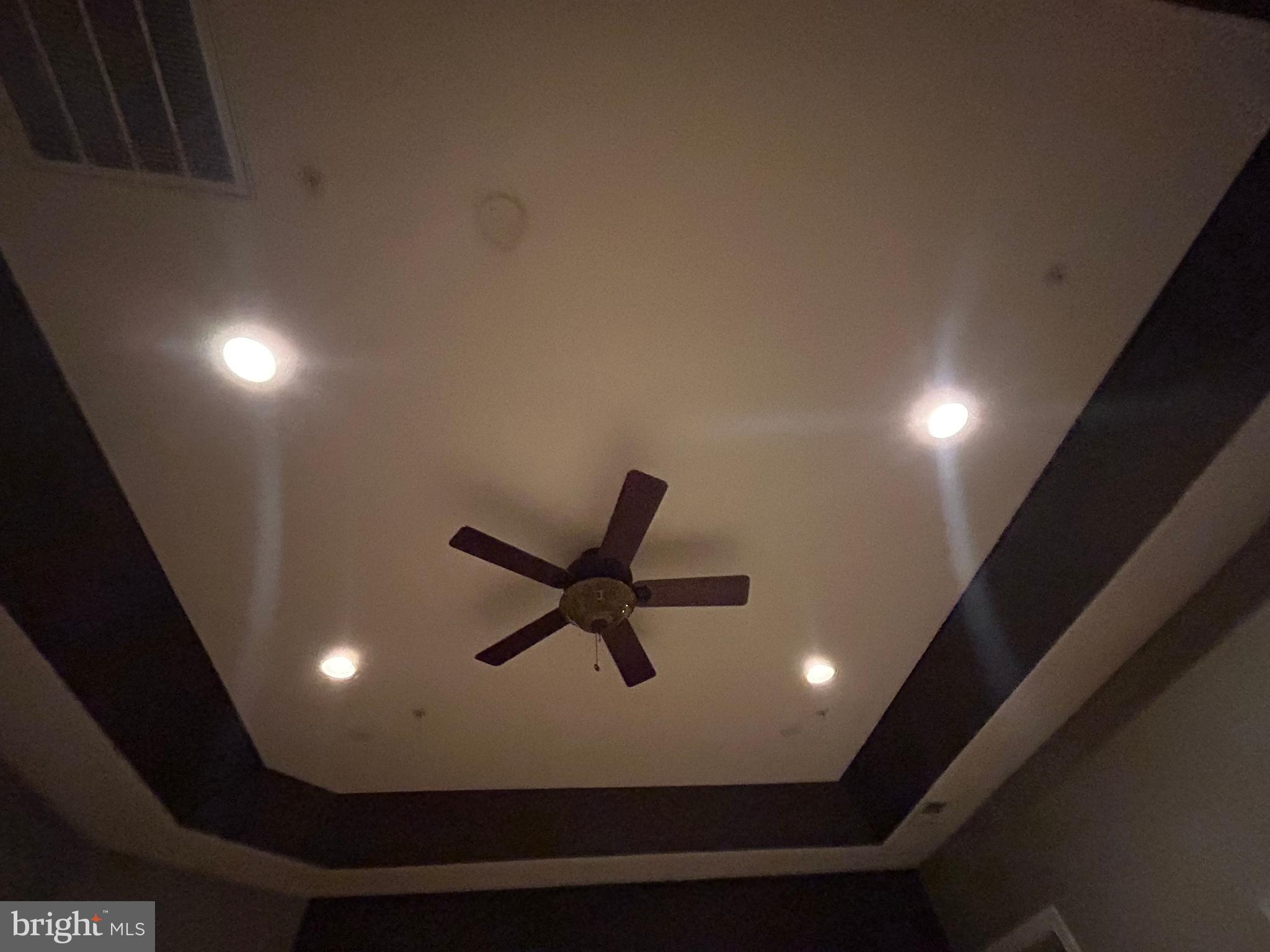 Real estate listing preview #28