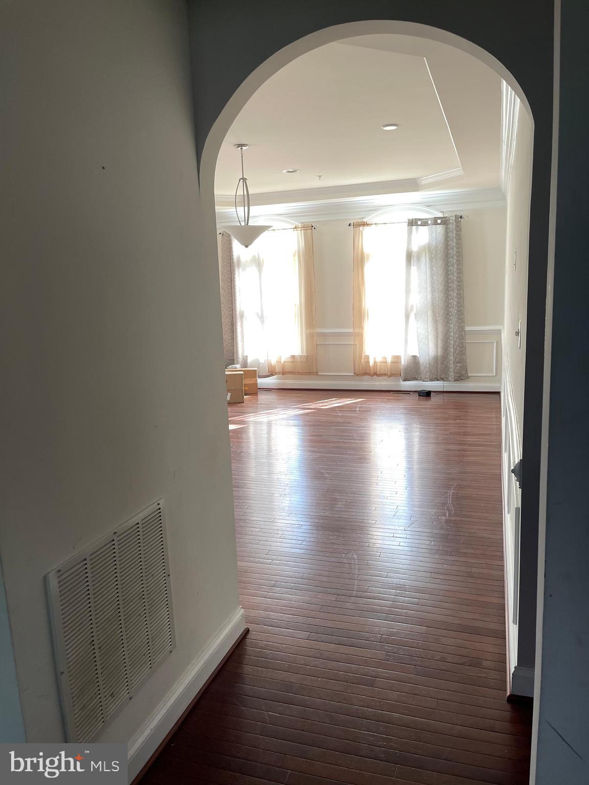 Real estate listing preview #49
