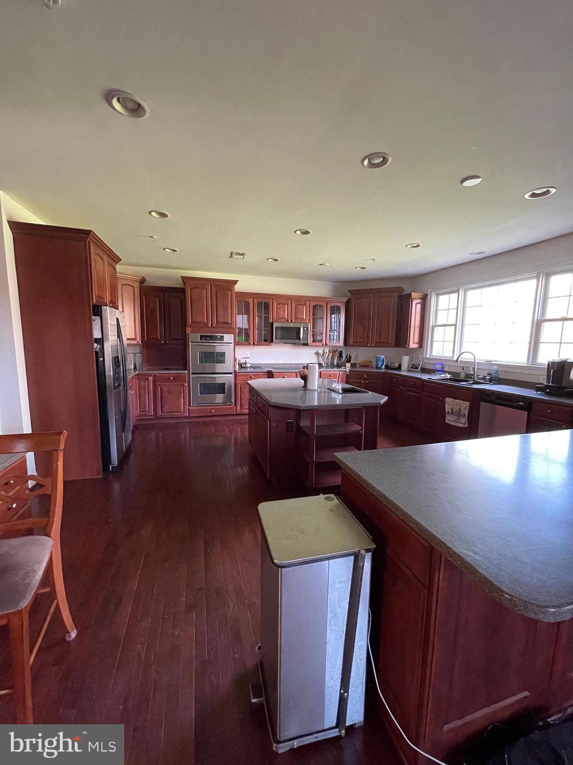 Real estate listing preview #35