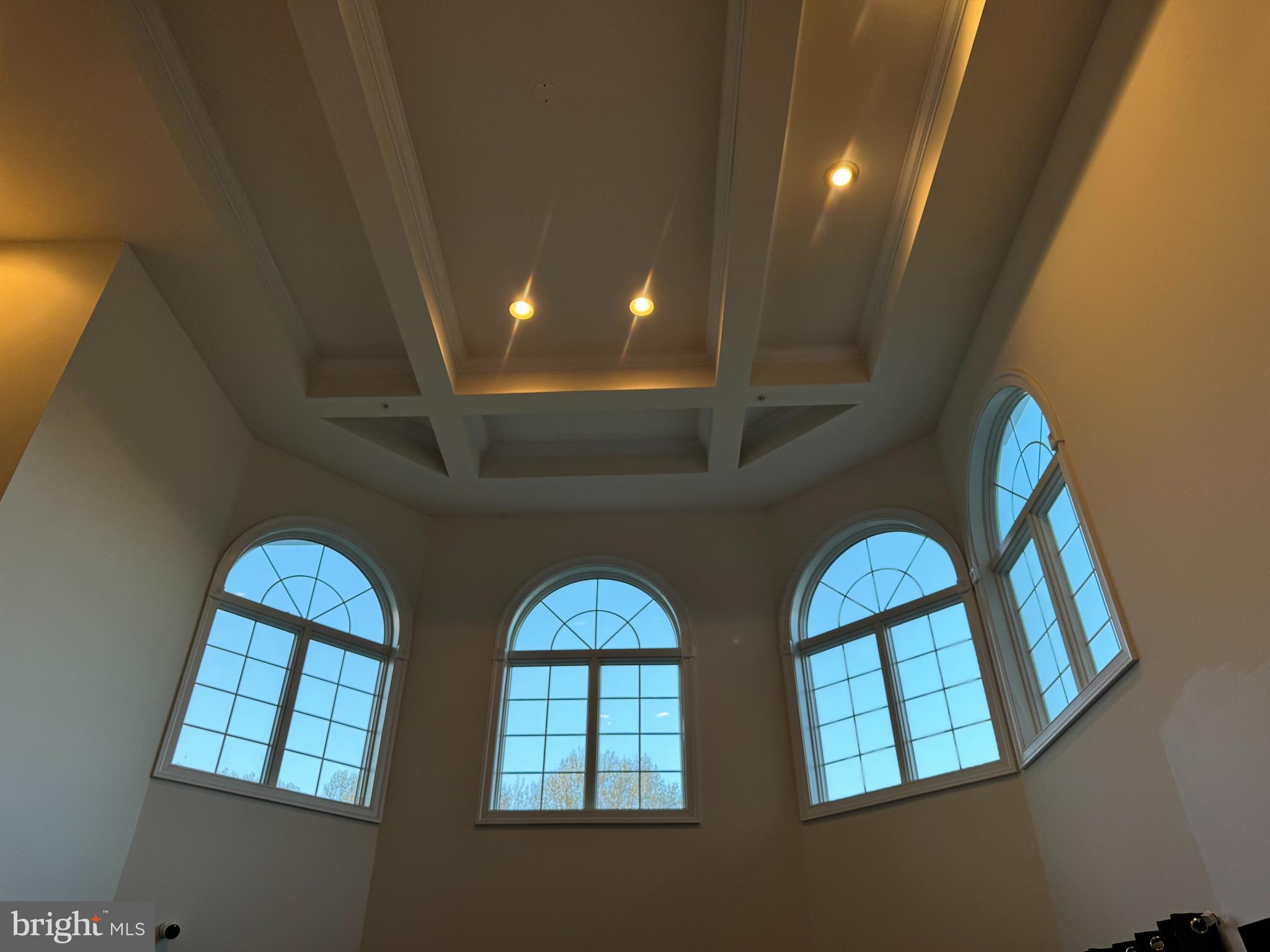 Real estate listing preview #6